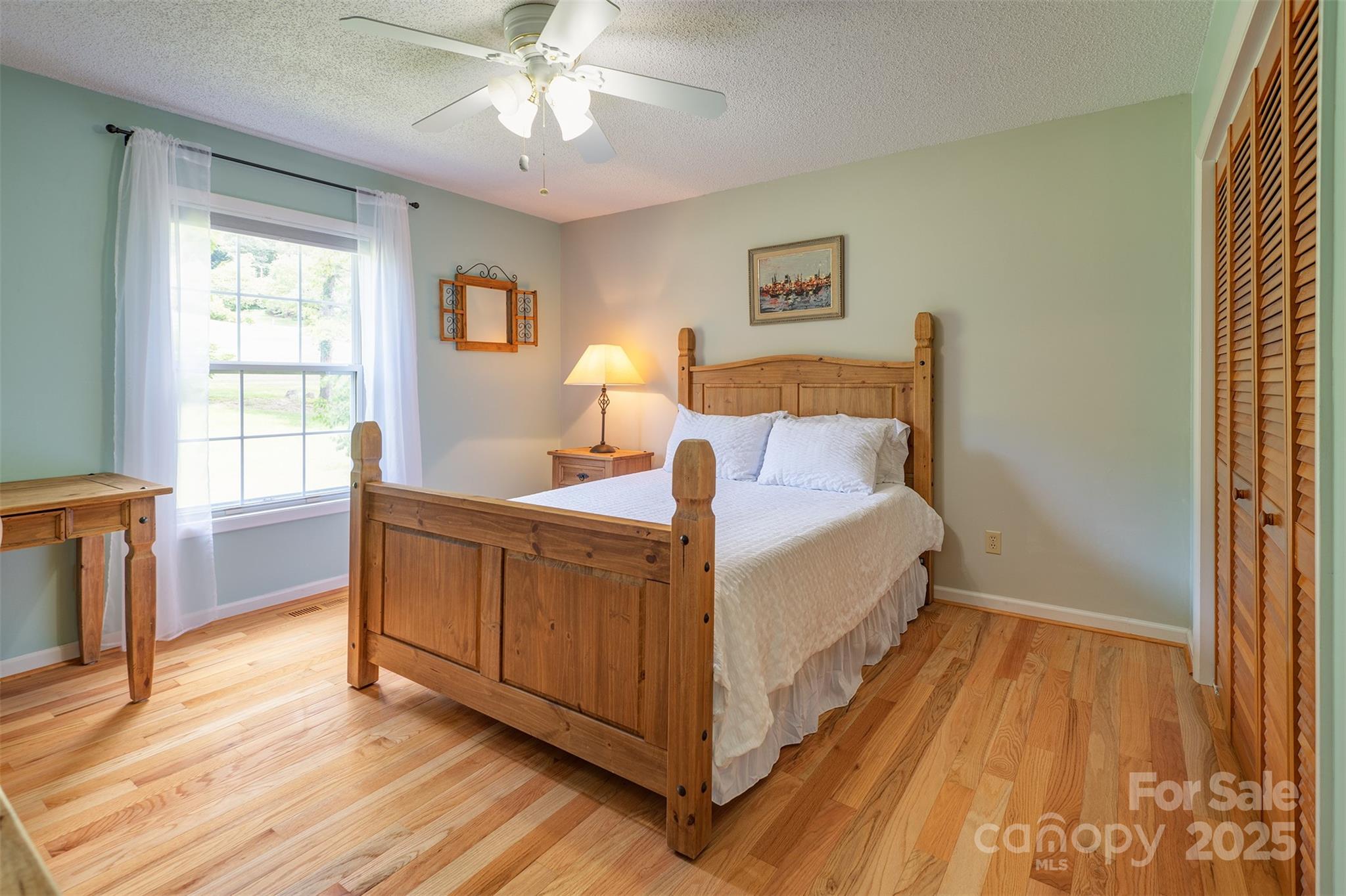 76 Woodland Hills Road