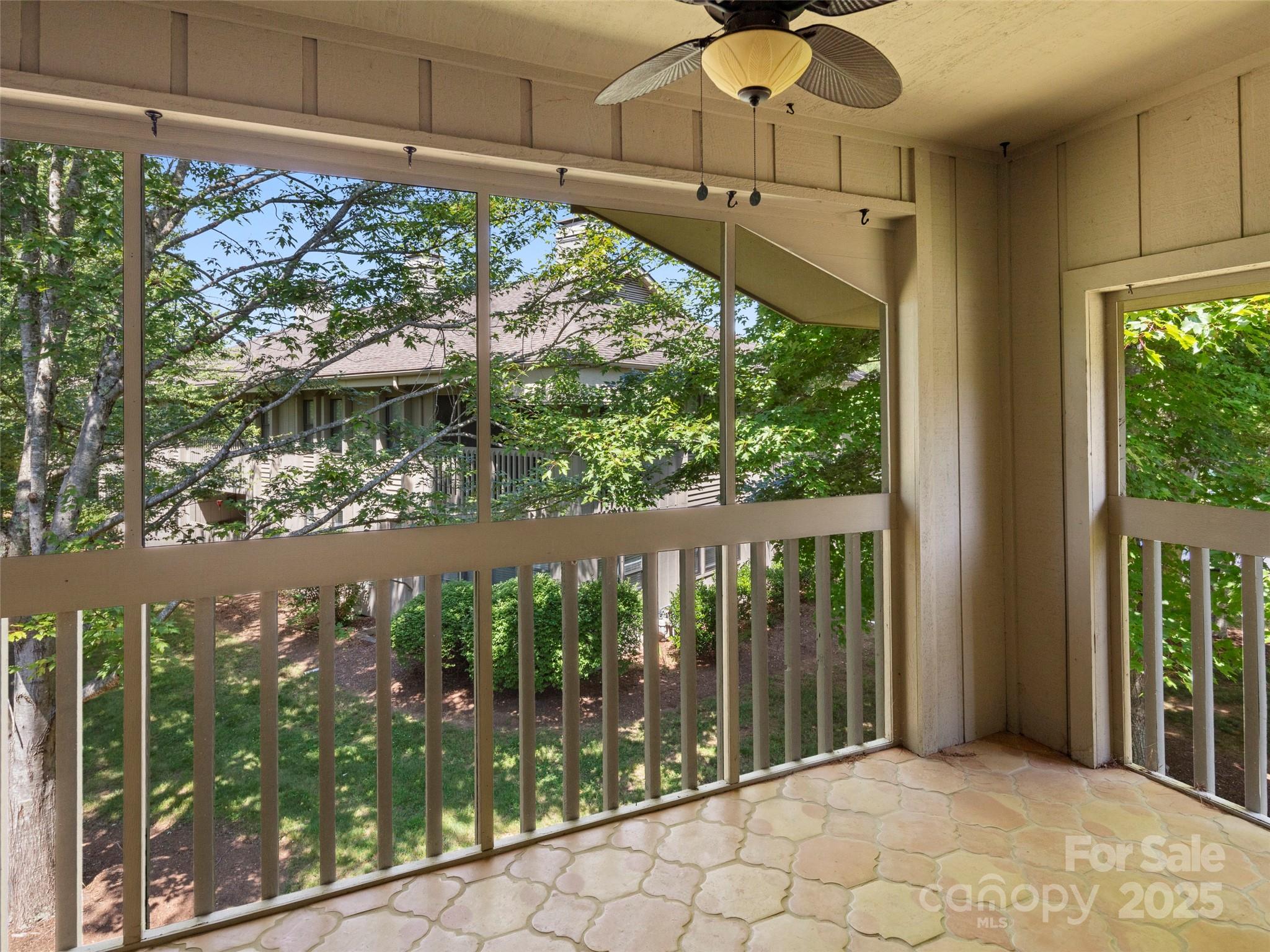 206 Abbey Circle