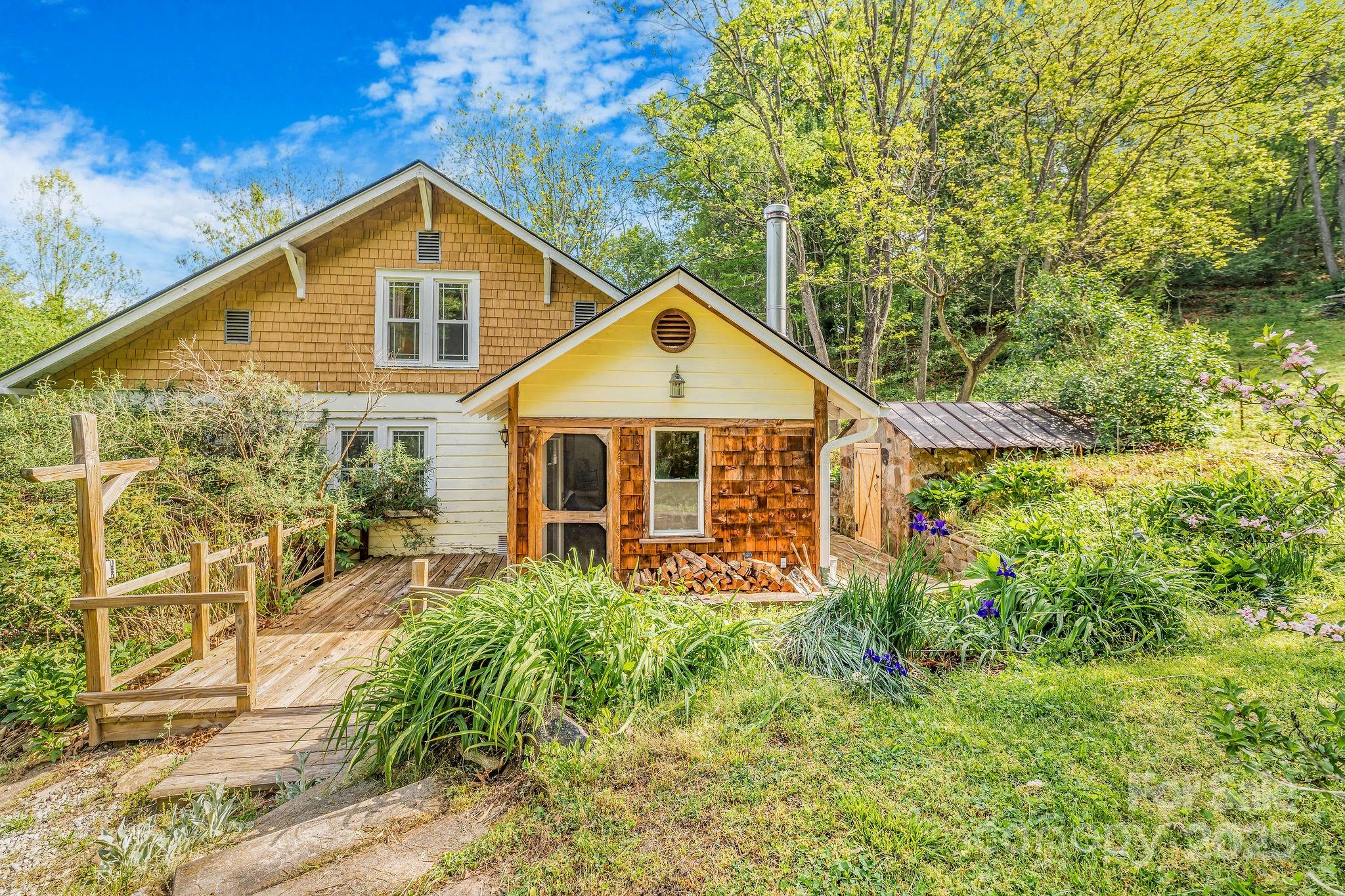 71 Persimmon Lane