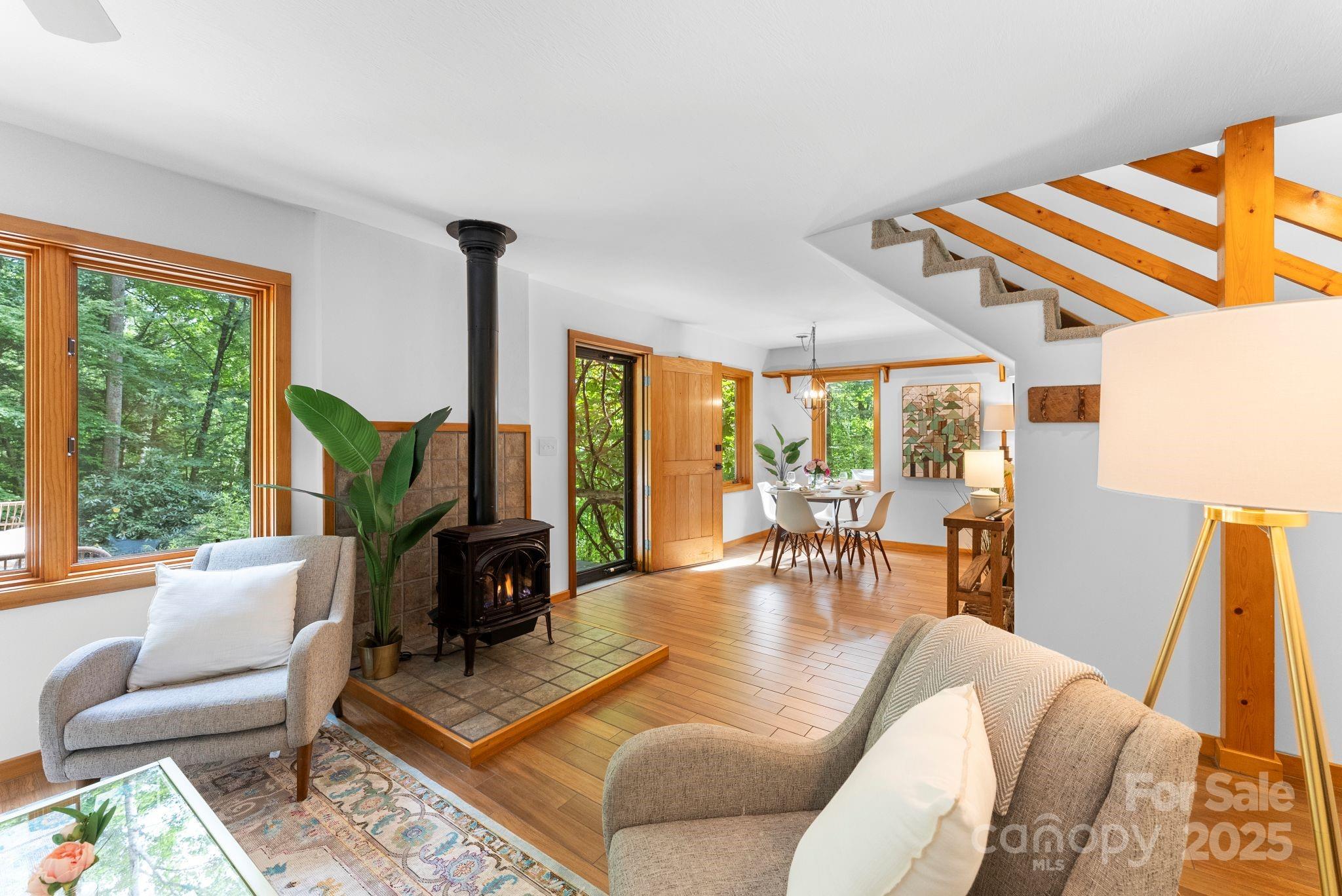 48 Black Oak Forest Road