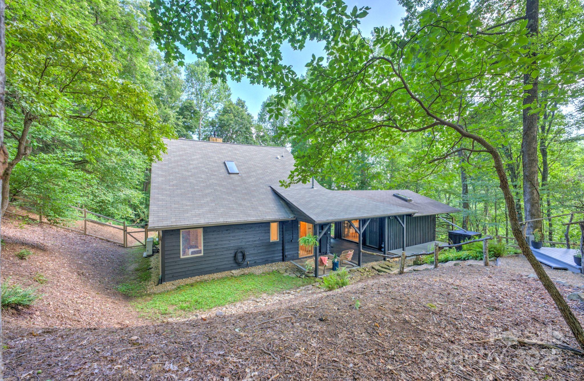 48 Black Oak Forest Road