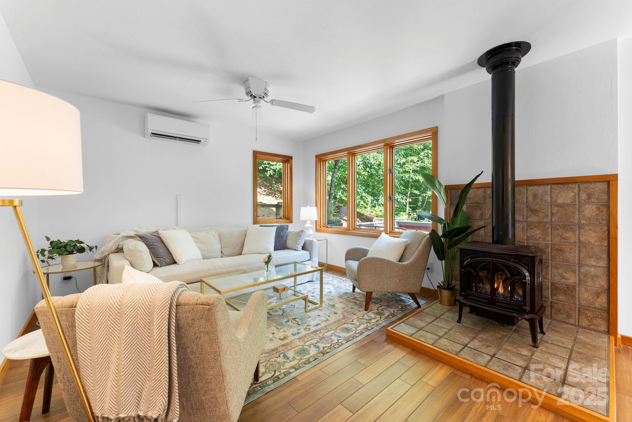 48 Black Oak Forest Road