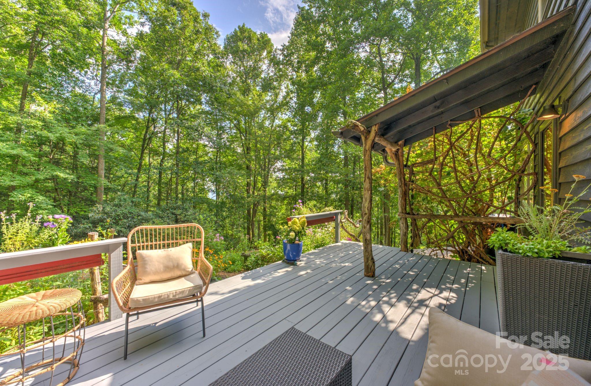 48 Black Oak Forest Road