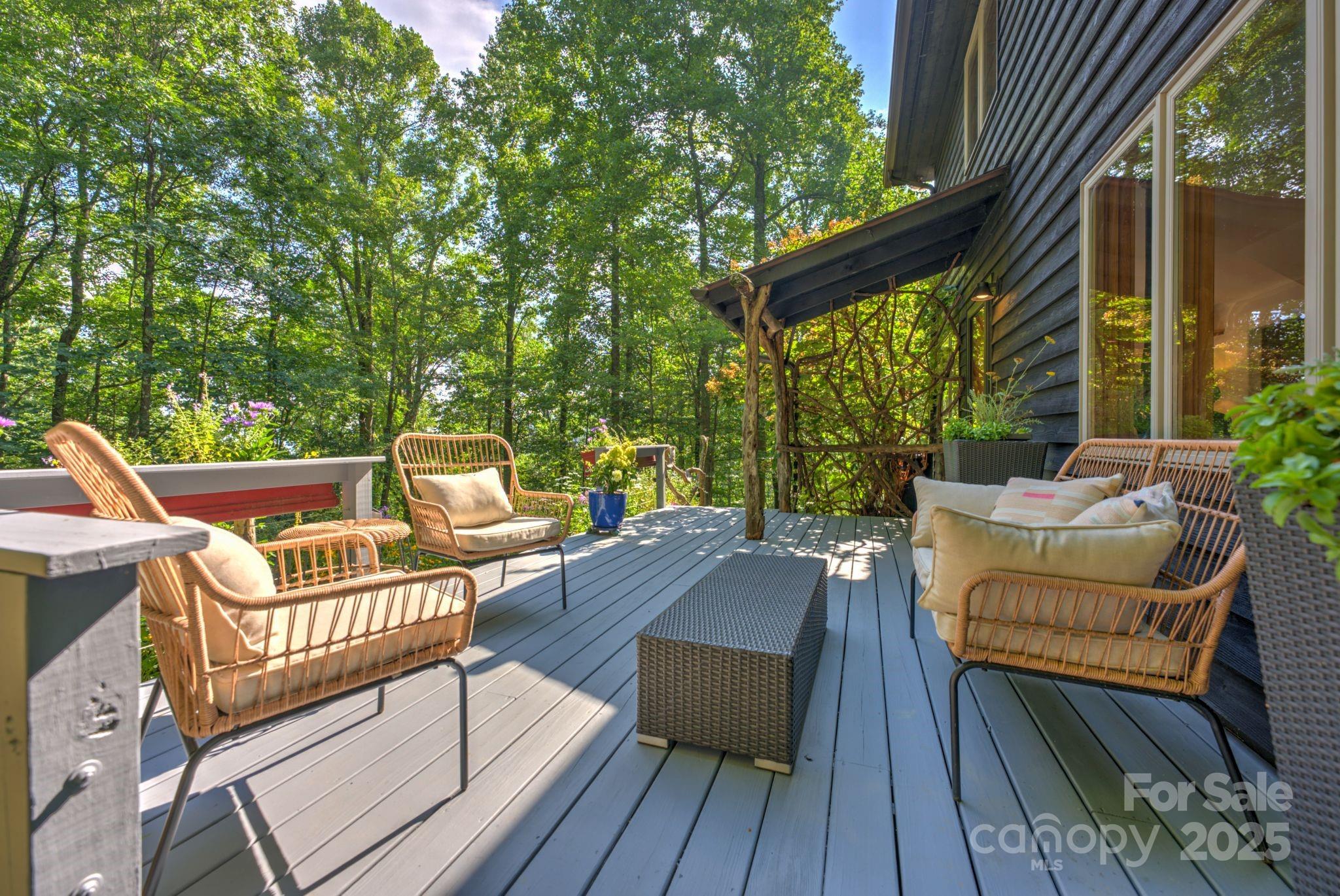 48 Black Oak Forest Road