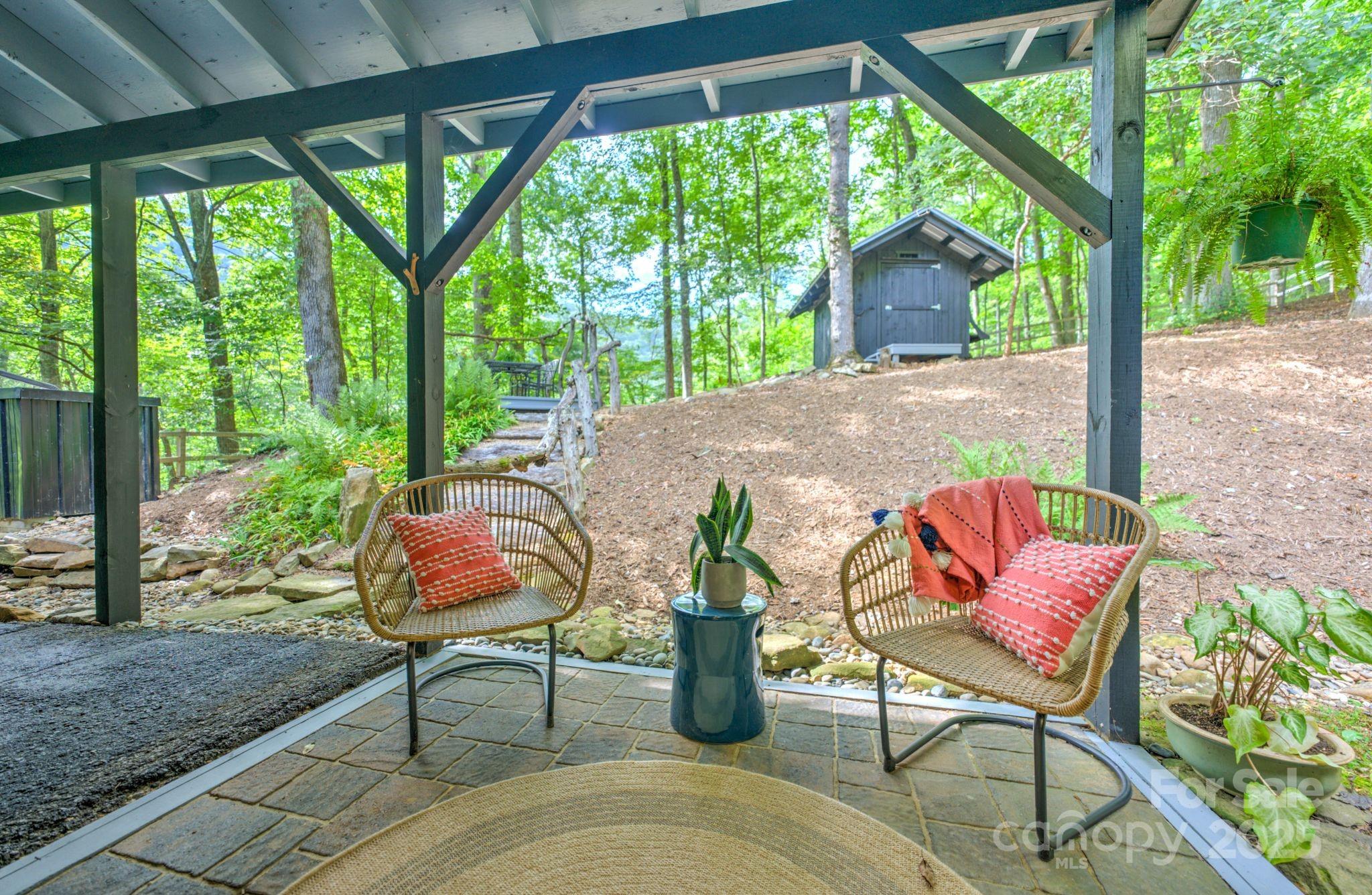 48 Black Oak Forest Road