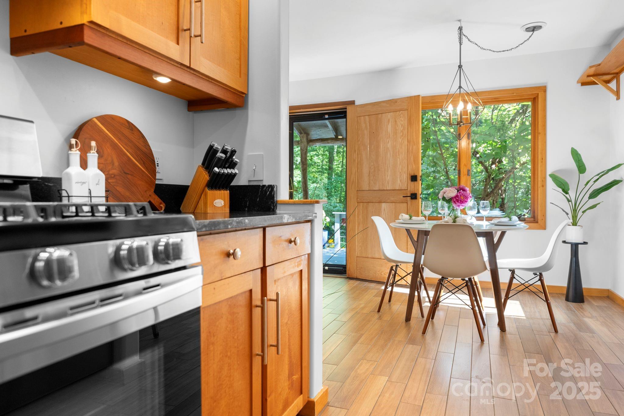 48 Black Oak Forest Road