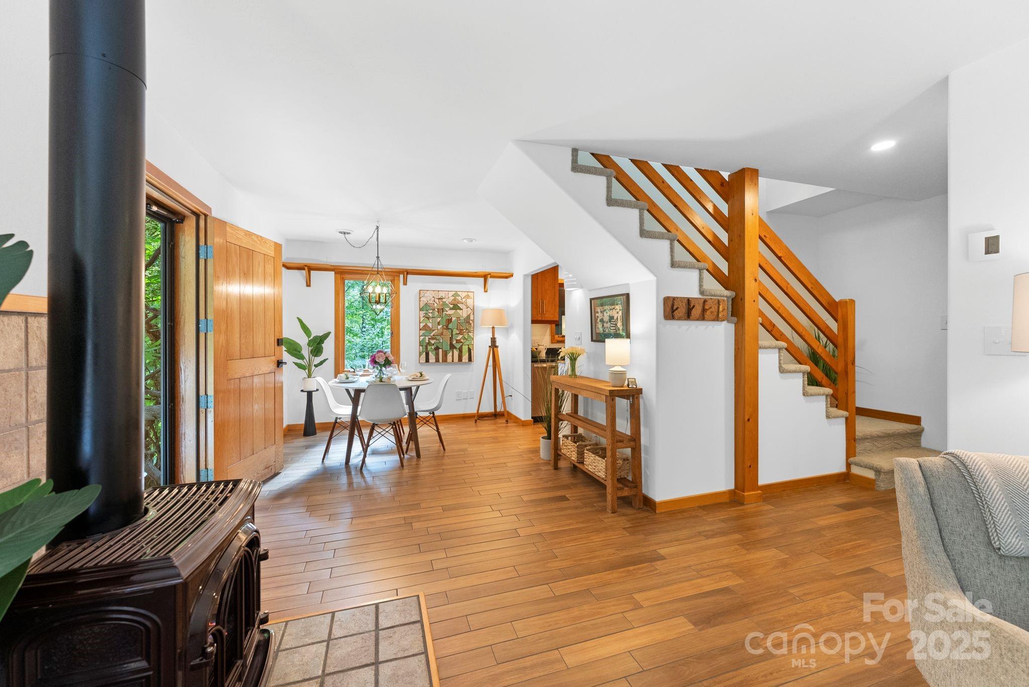 48 Black Oak Forest Road