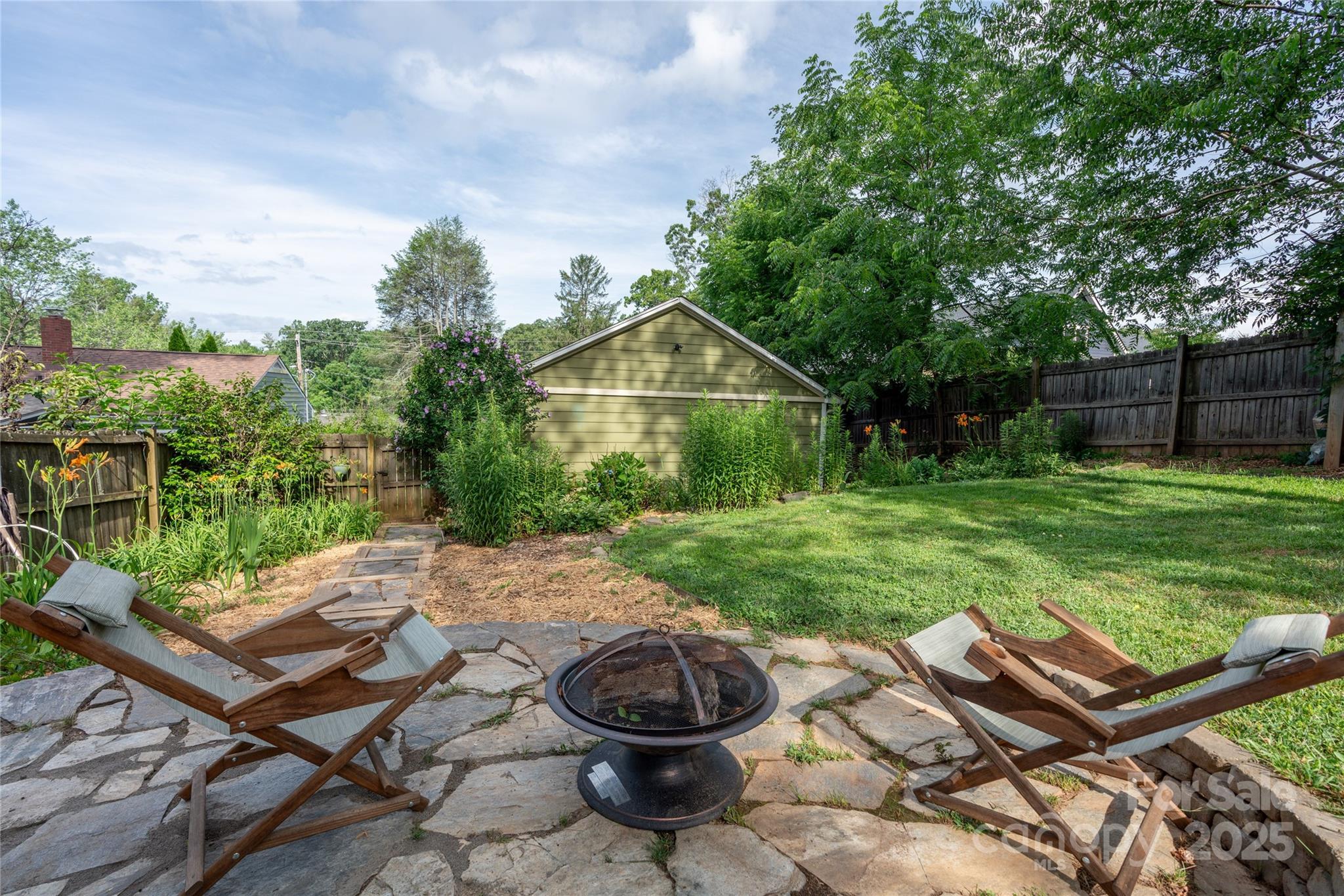 62 Rumbough Place