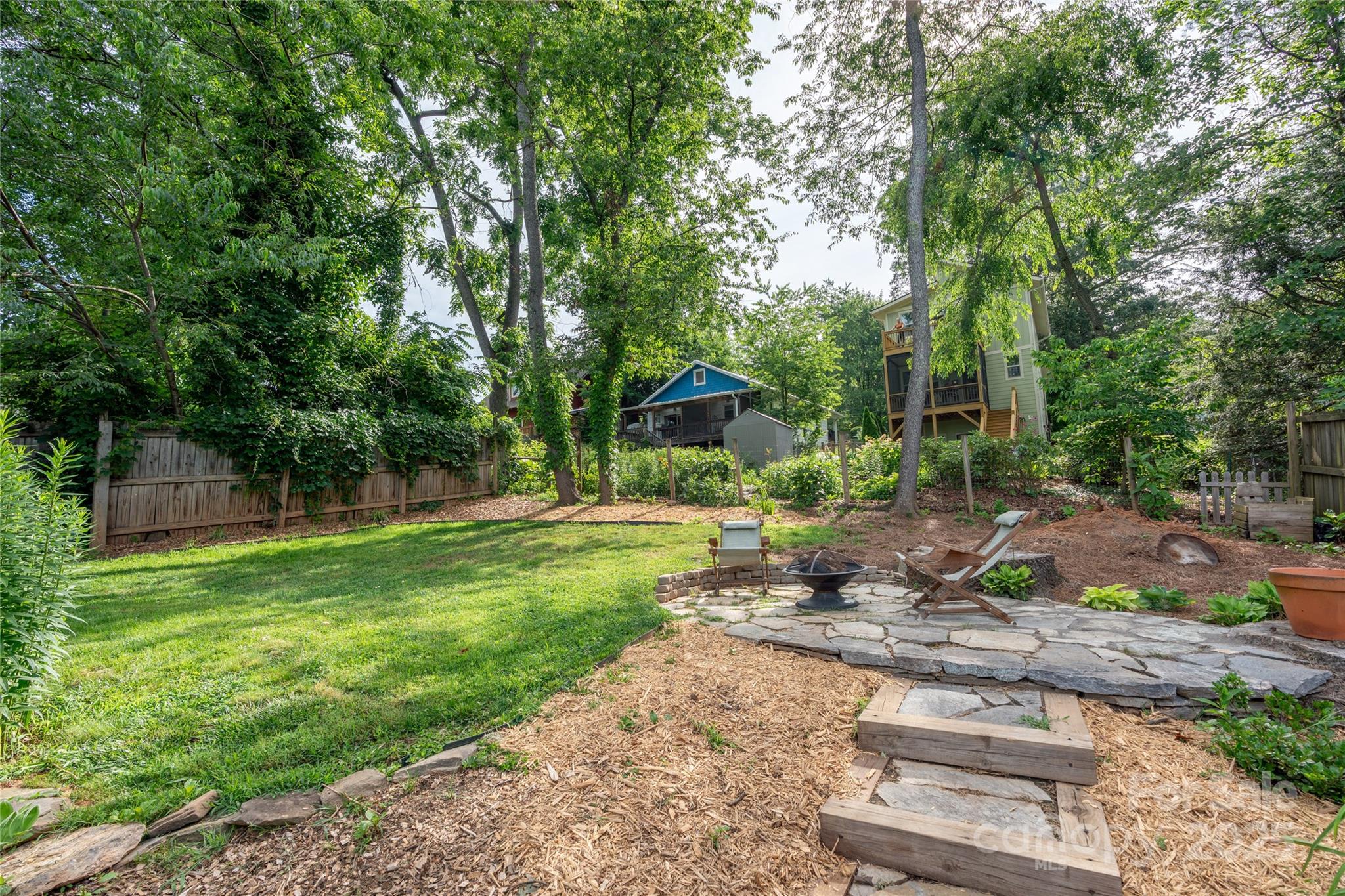 62 Rumbough Place