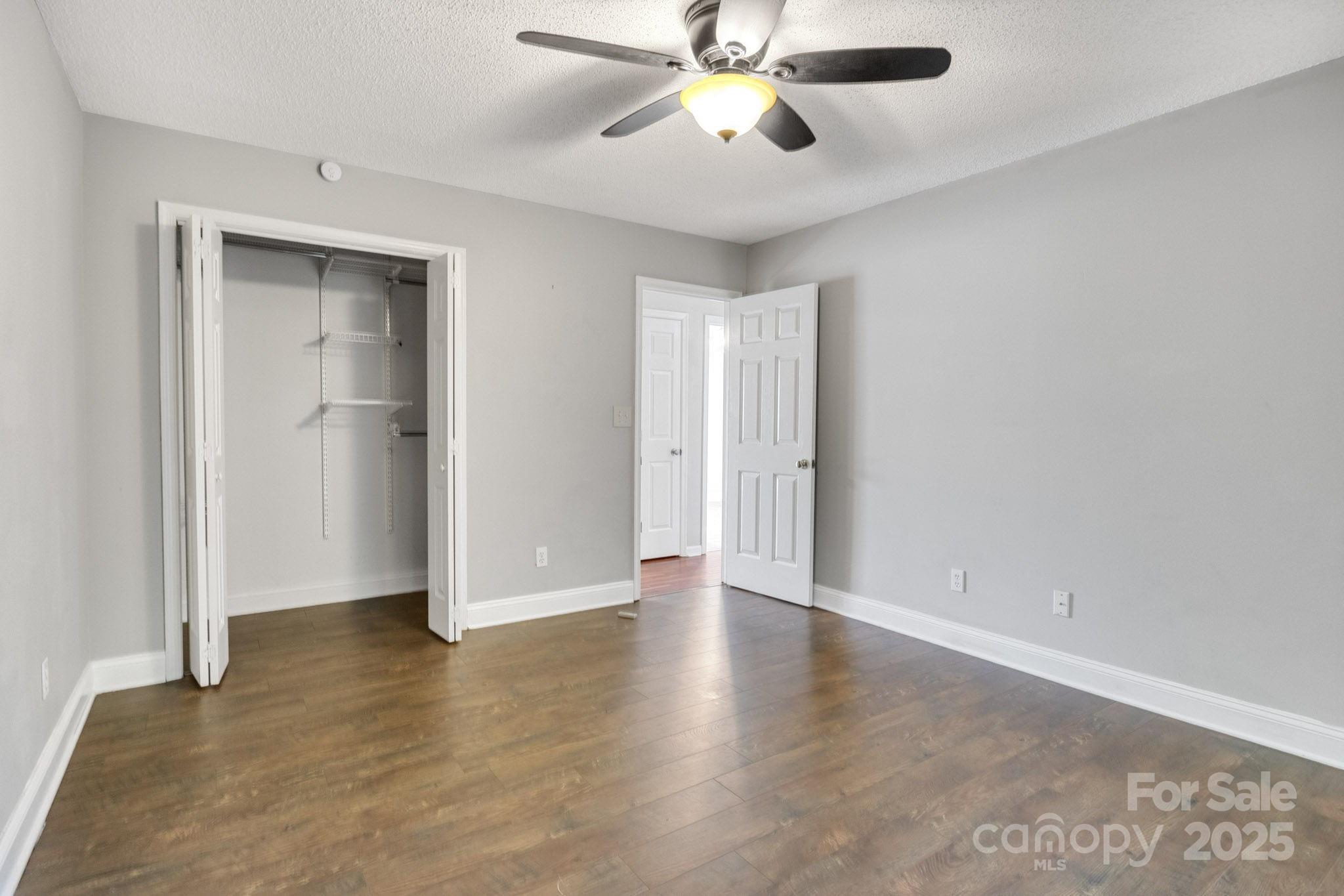 1012 Thorncrest Drive