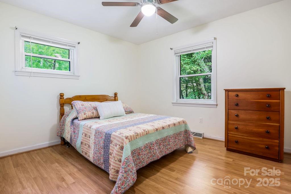 3 Stockwood Road