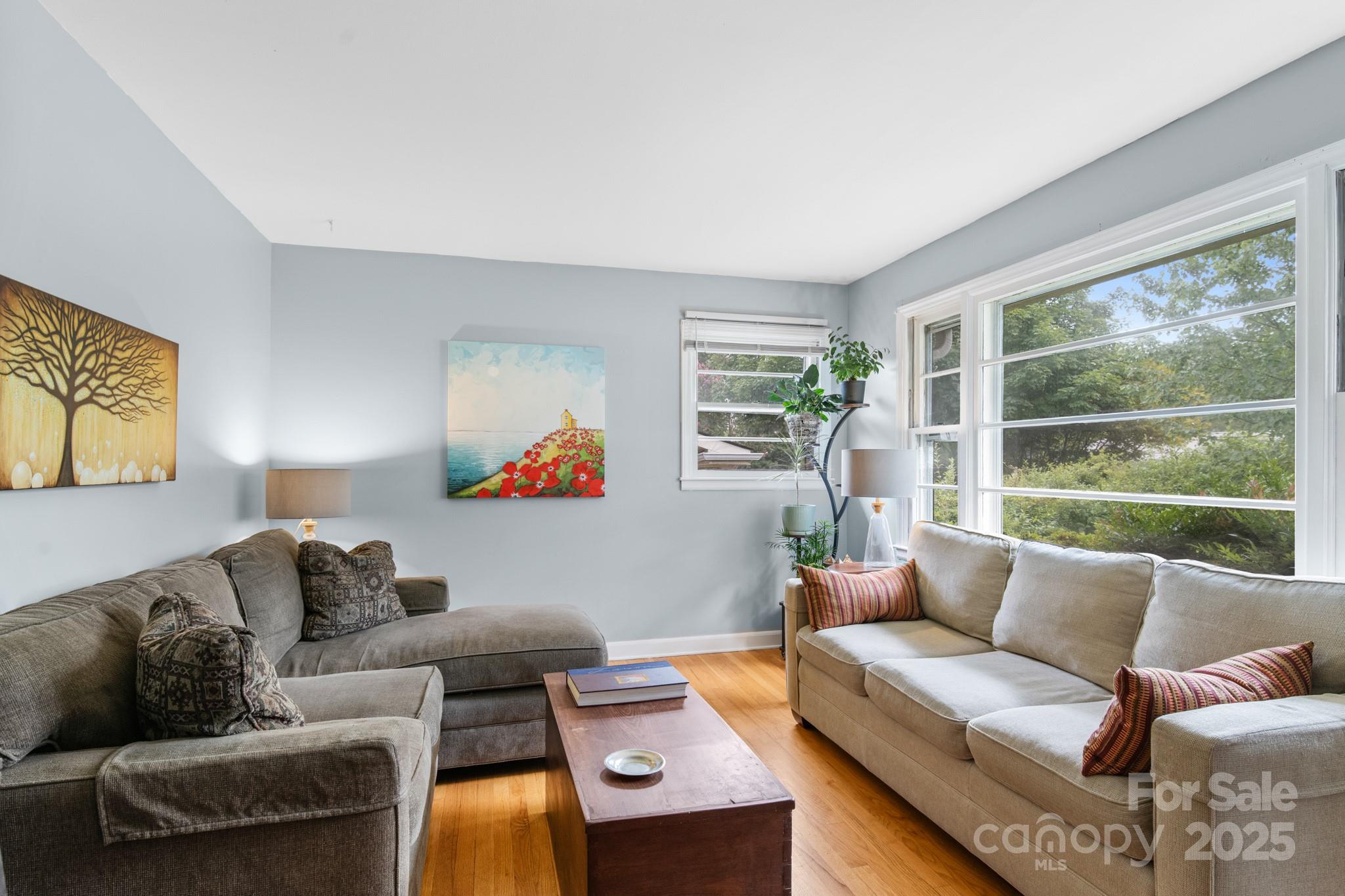 28 Woodgate Road