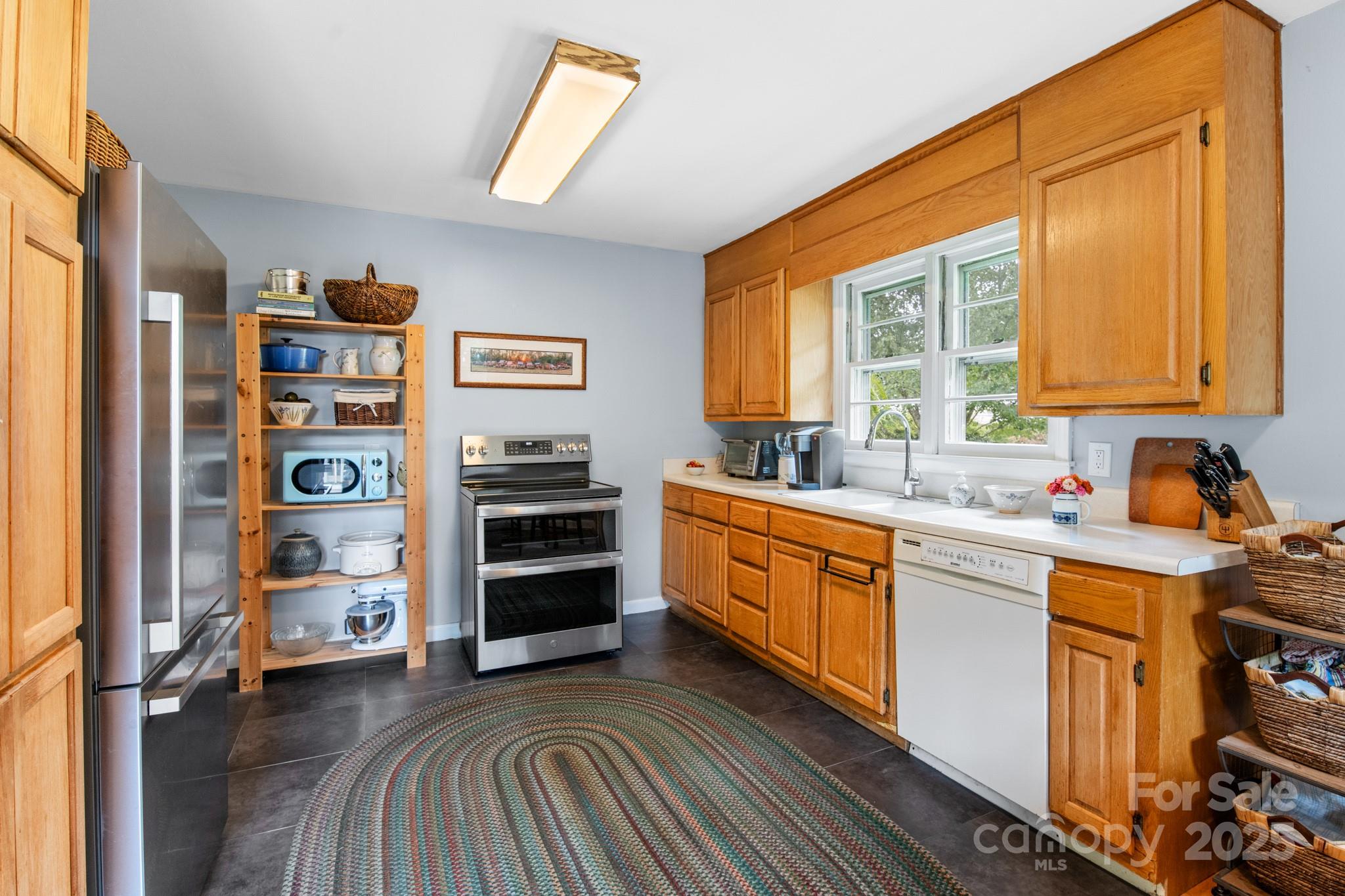 28 Woodgate Road