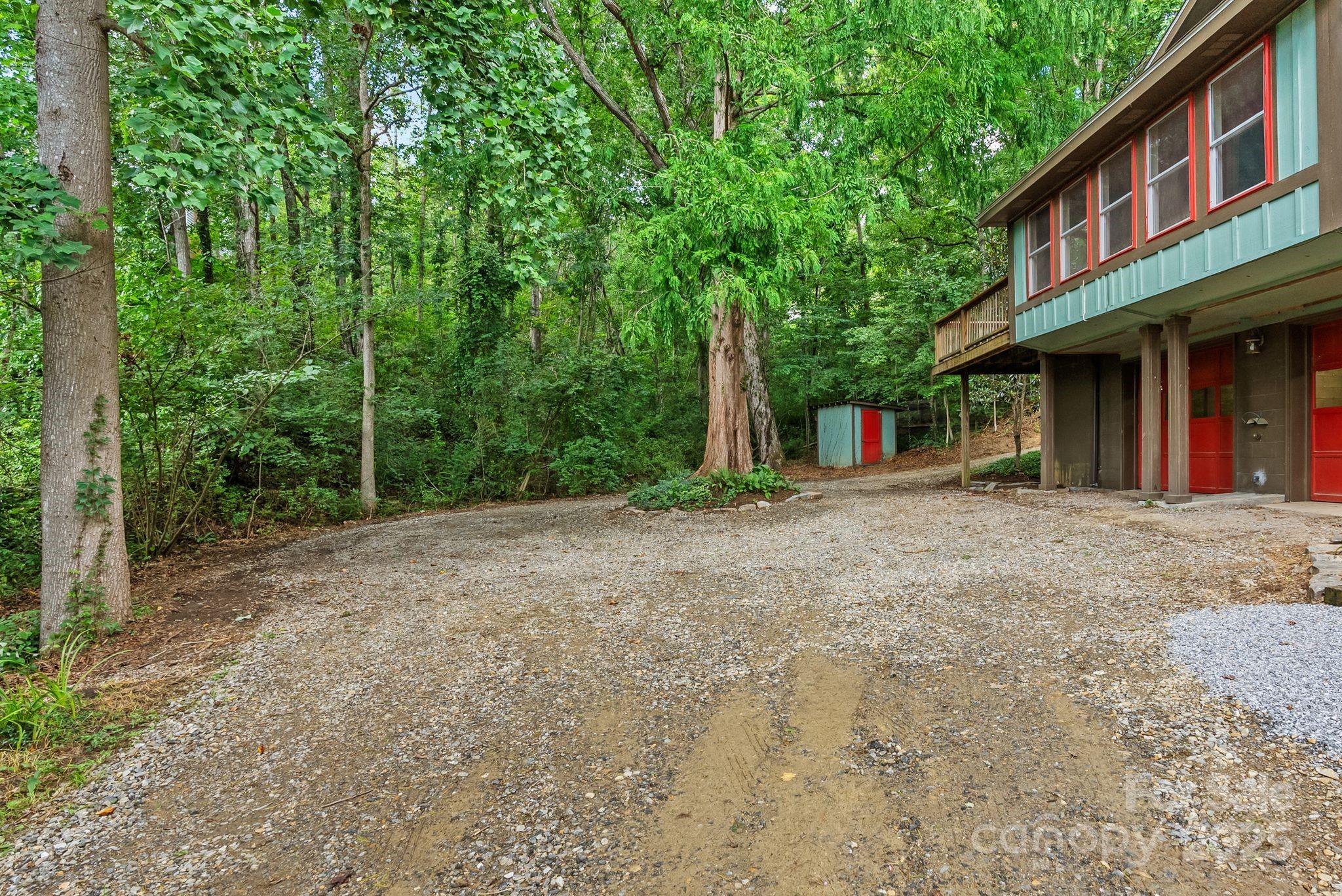 15 Mayfield Road
