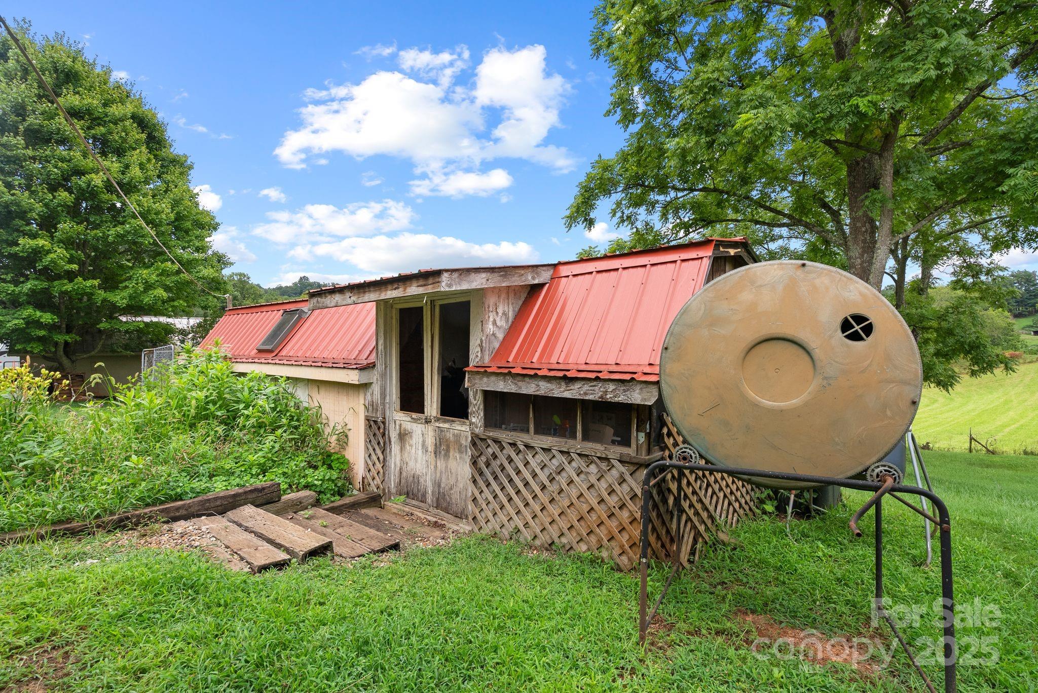 61 Brooks Branch Road
