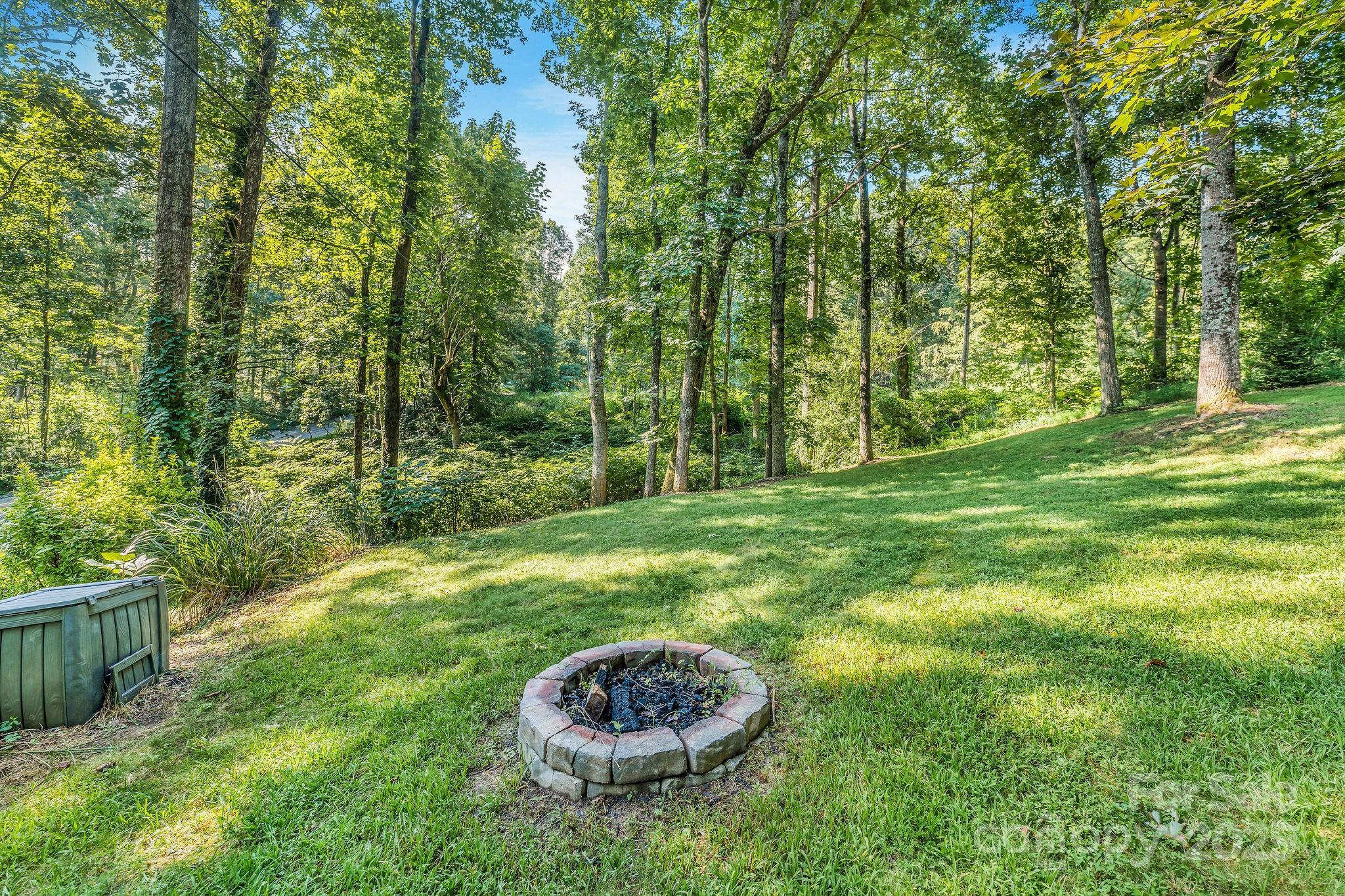 87 Crows Nest Road