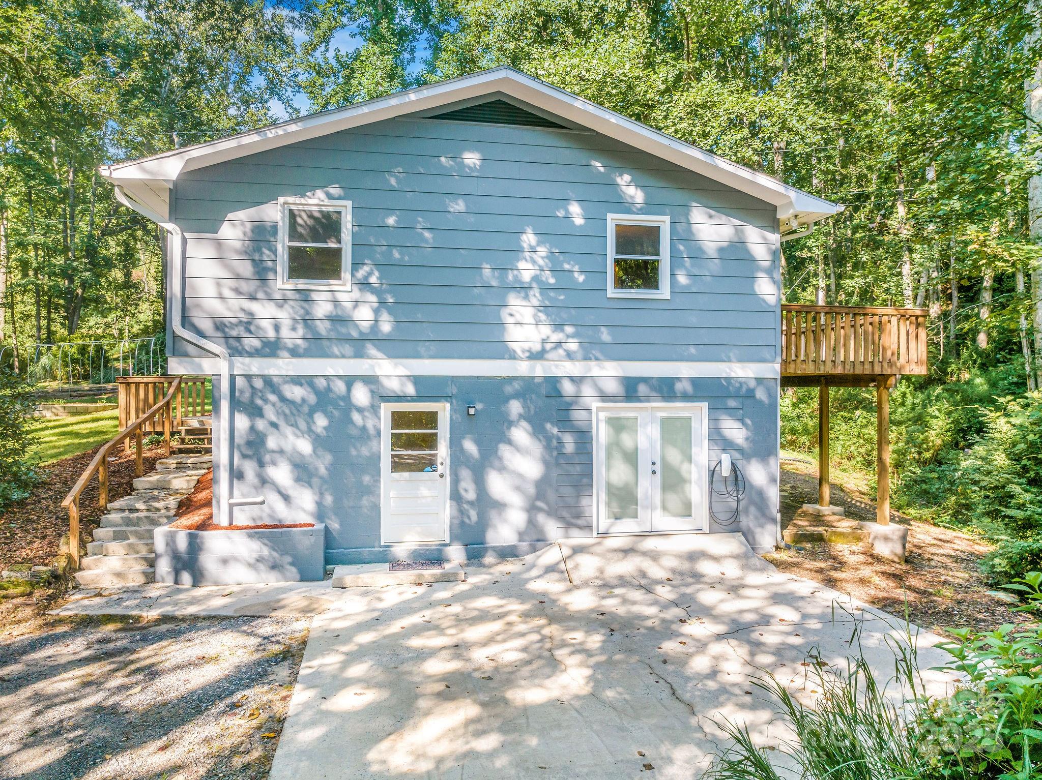 87 Crows Nest Road