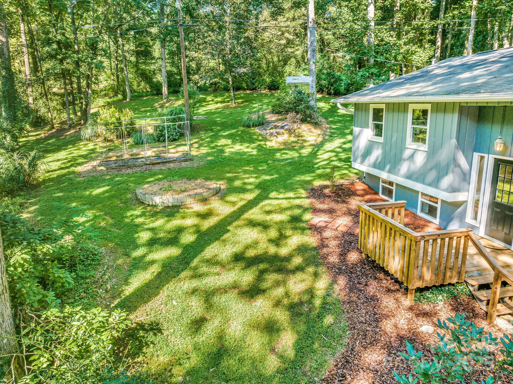 87 Crows Nest Road