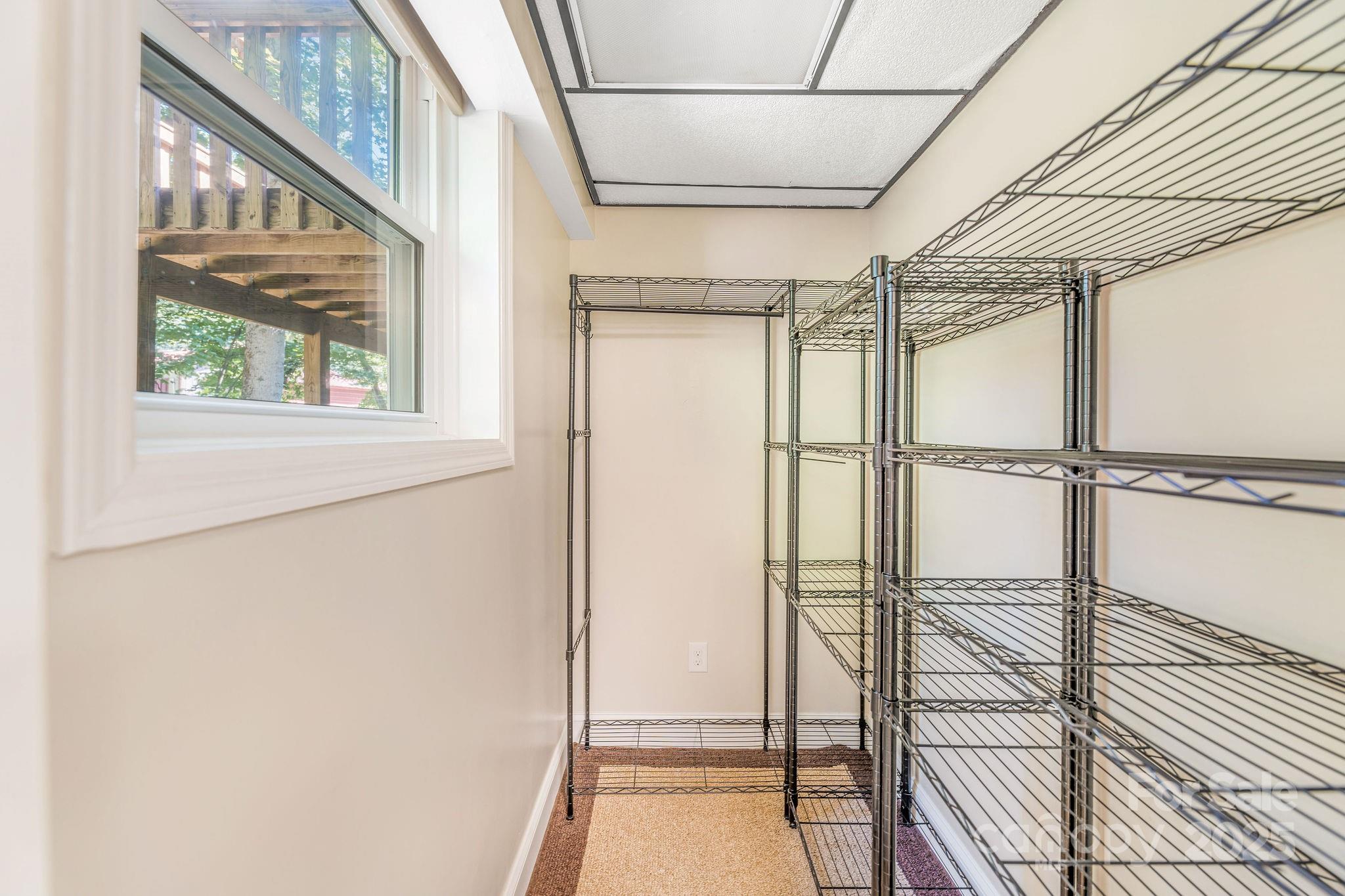 87 Crows Nest Road