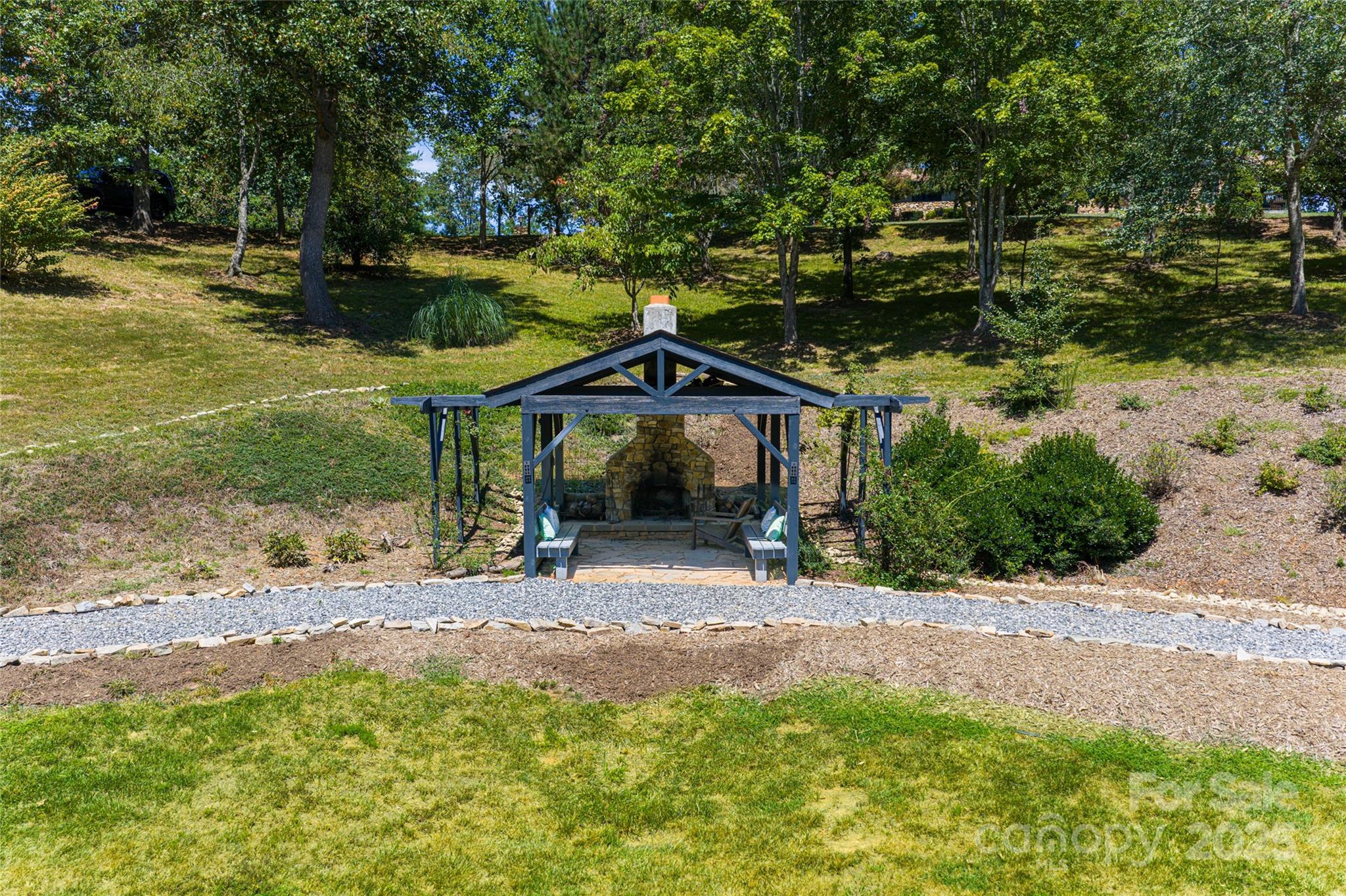 80 Boone Trail