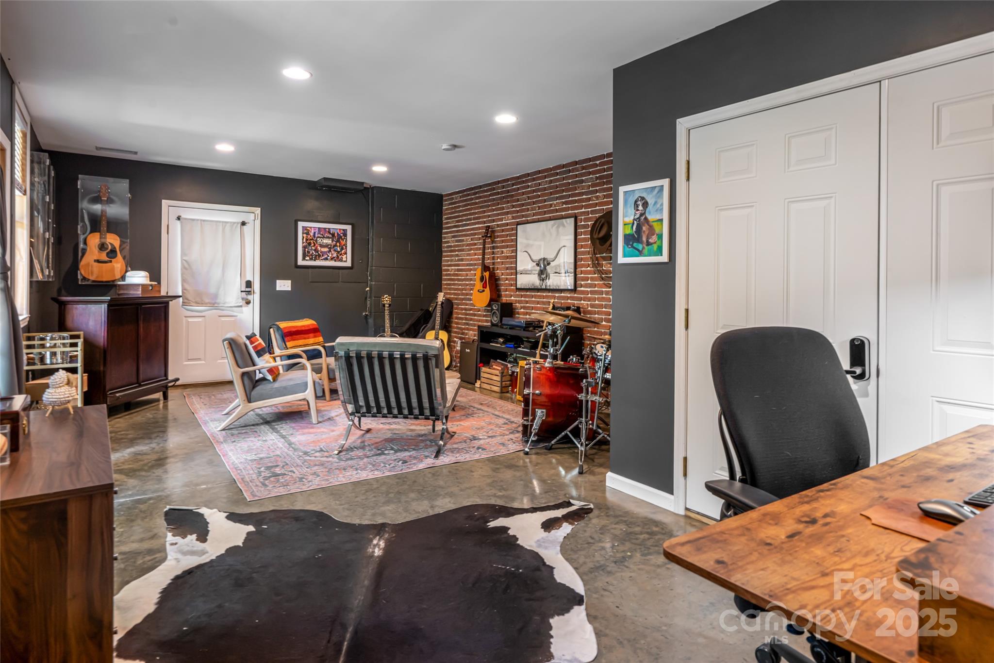 80 Boone Trail