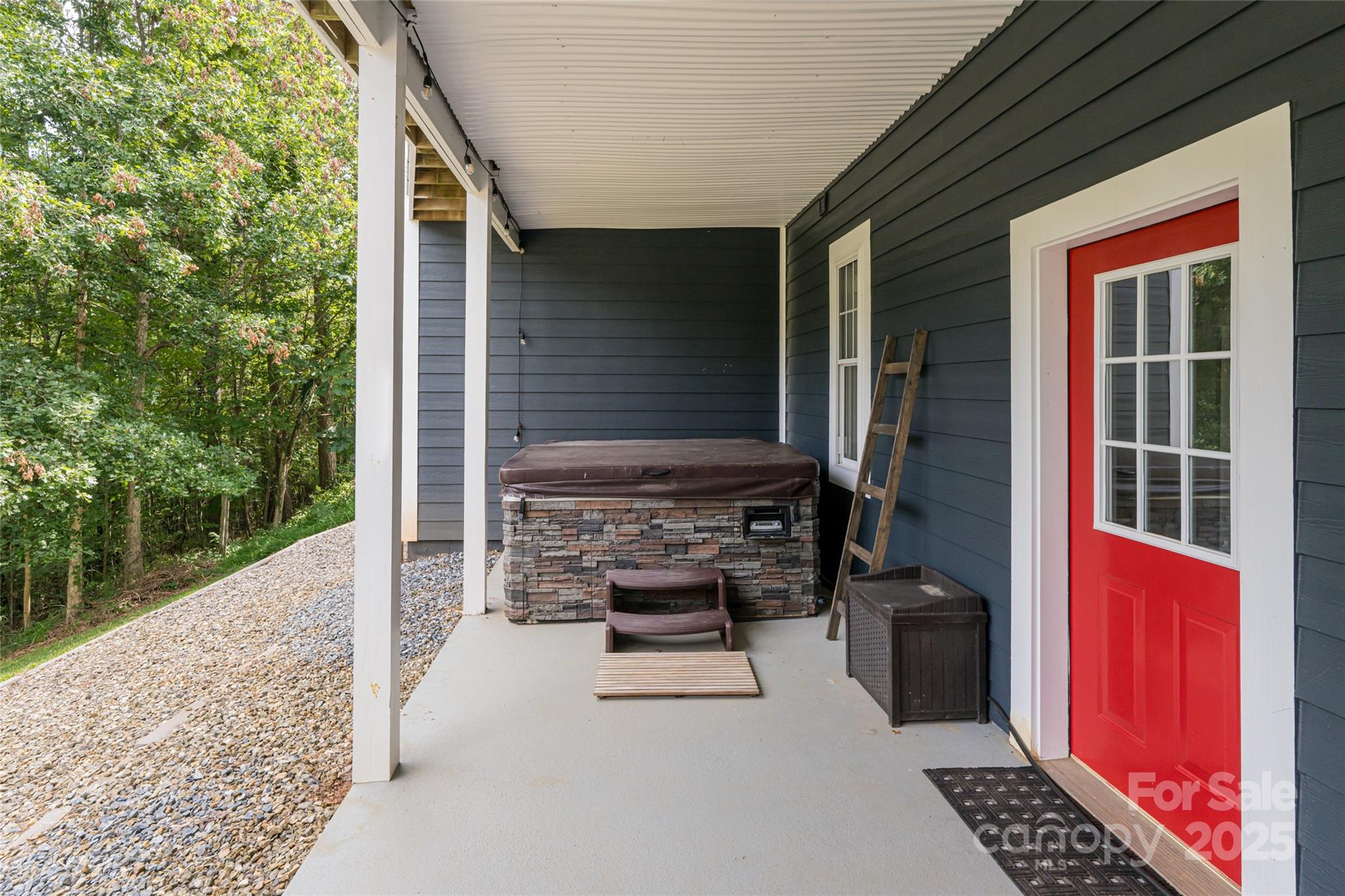 80 Boone Trail