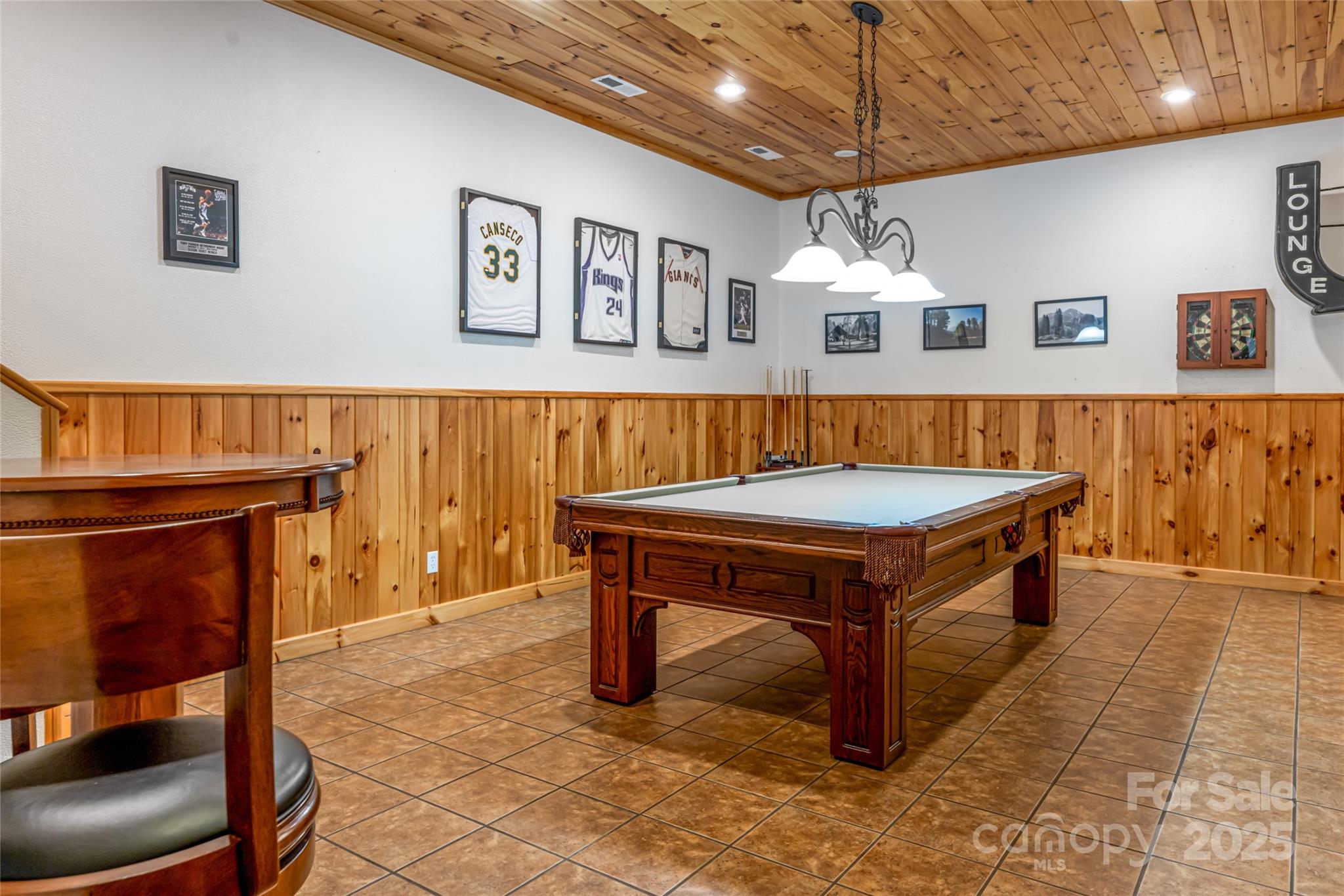 80 Boone Trail