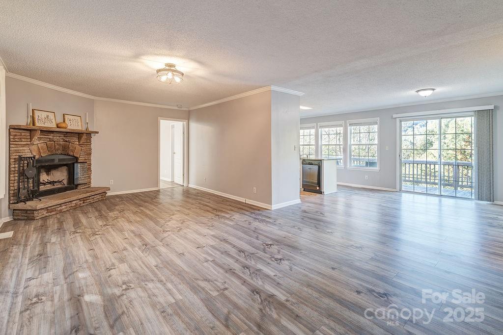 6 Clark Meadow Lane