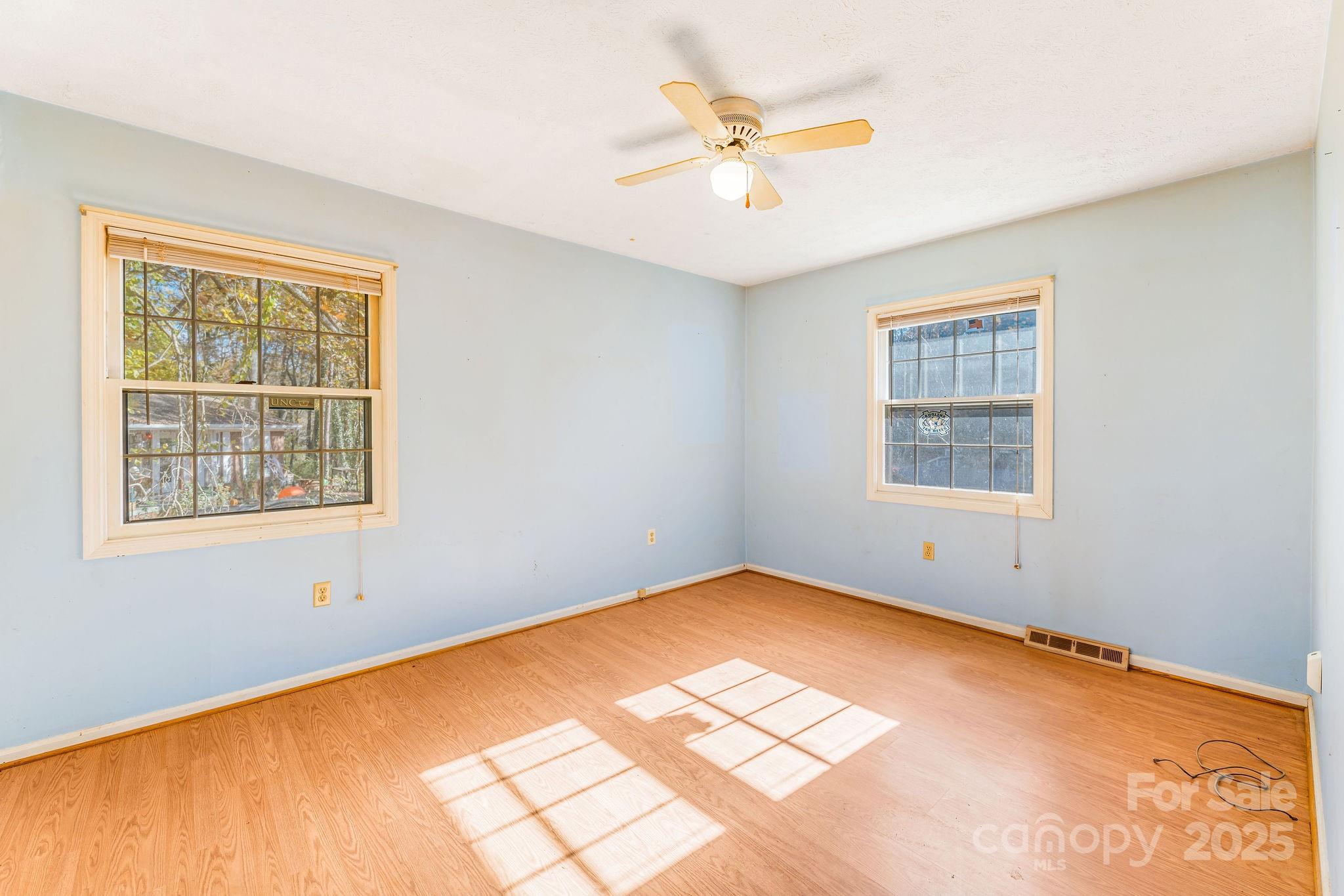 35 Auburndale Drive