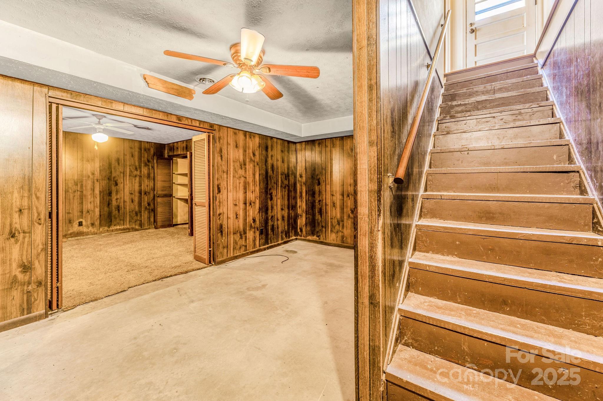 35 Auburndale Drive