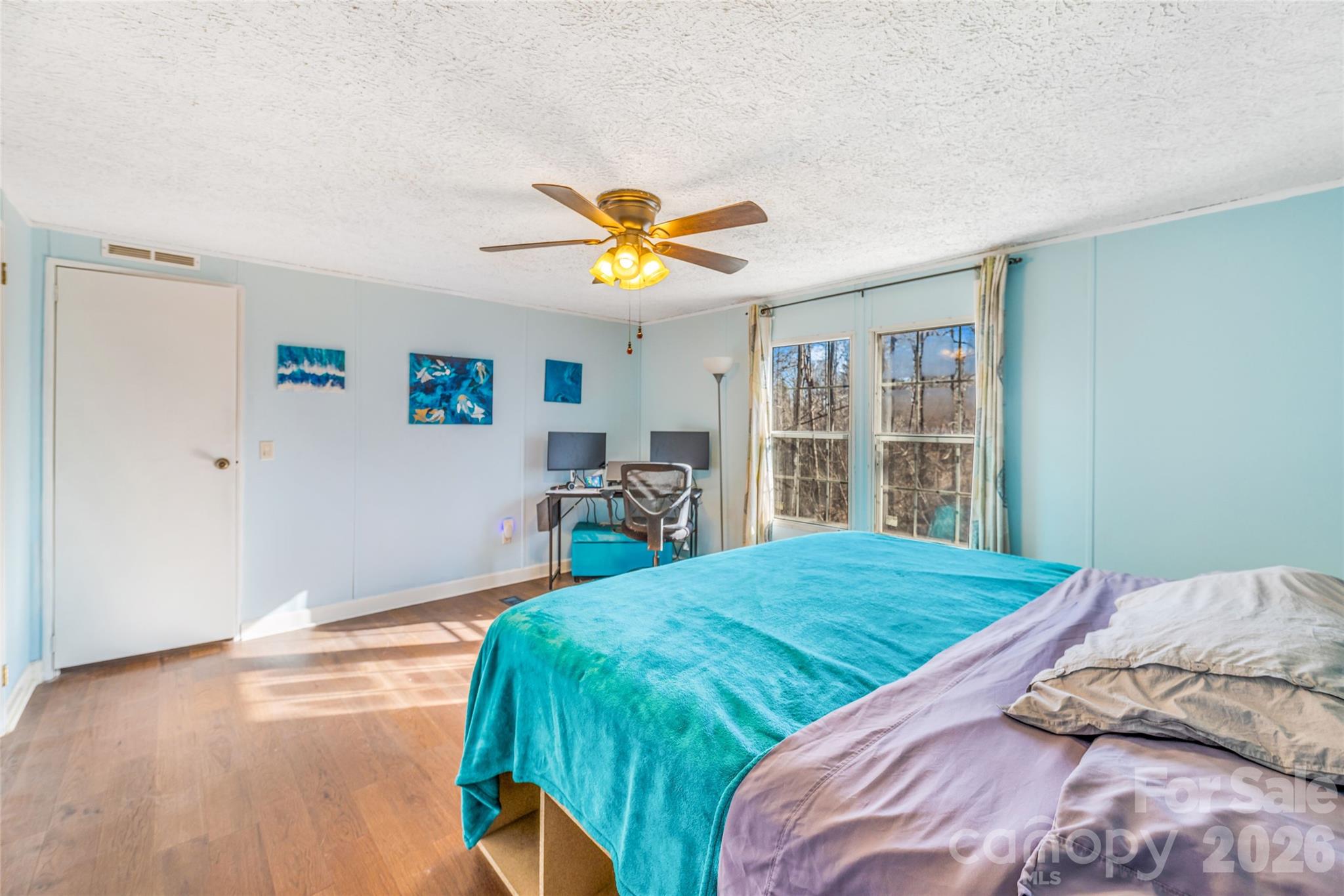 140 Crows nest Road