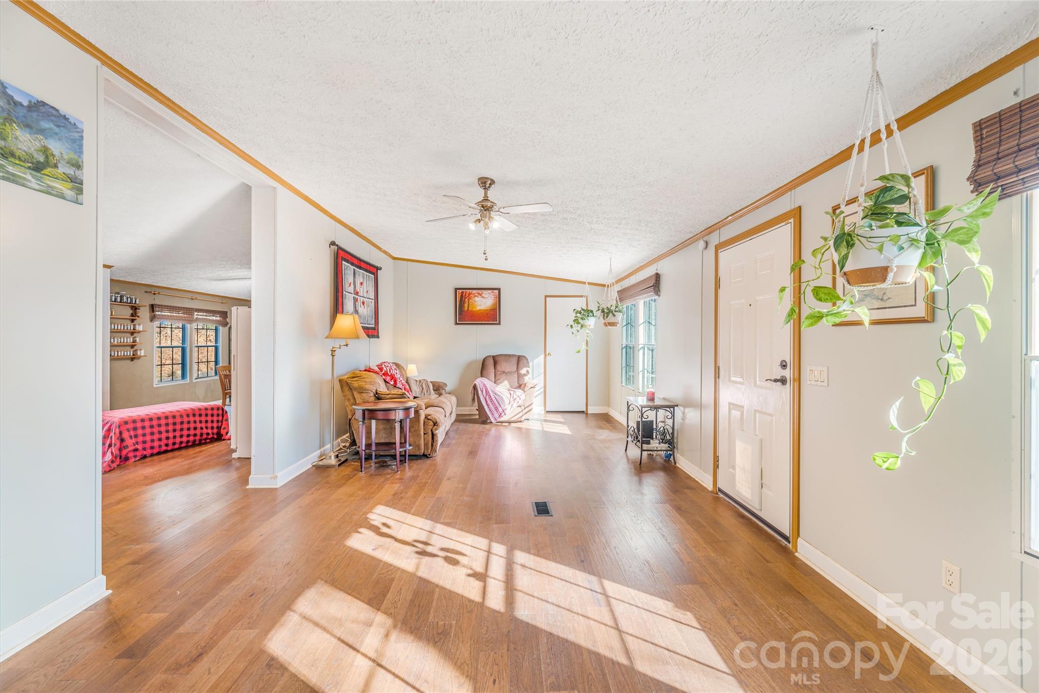 140 Crows nest Road