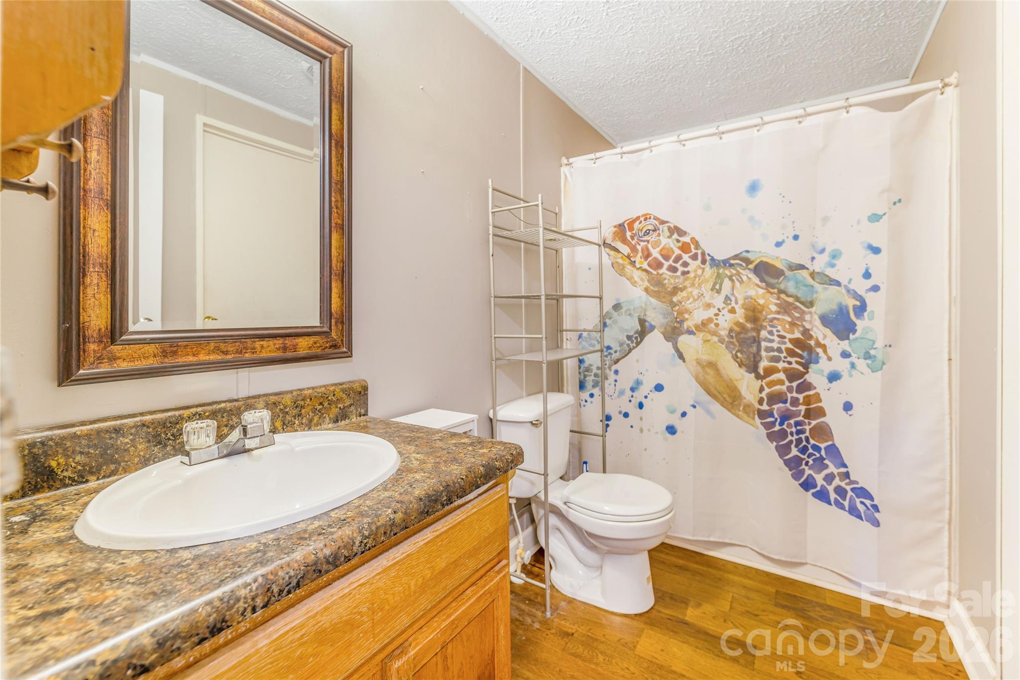140 Crows nest Road