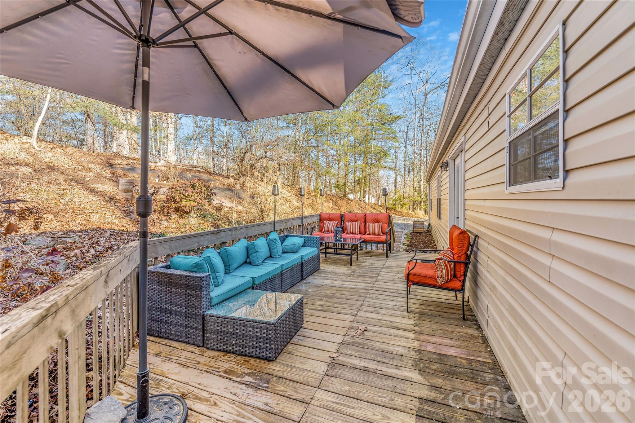 140 Crows nest Road