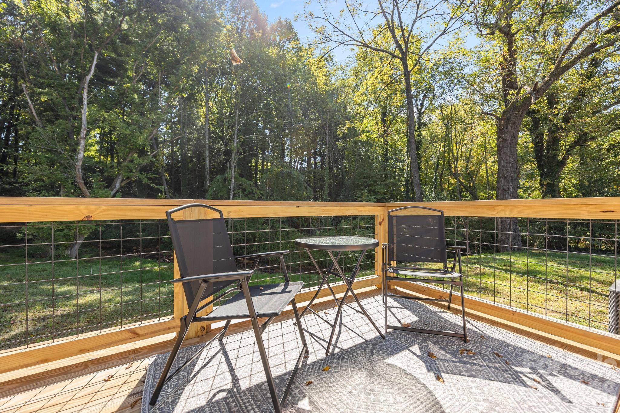 215 McCoy Cove