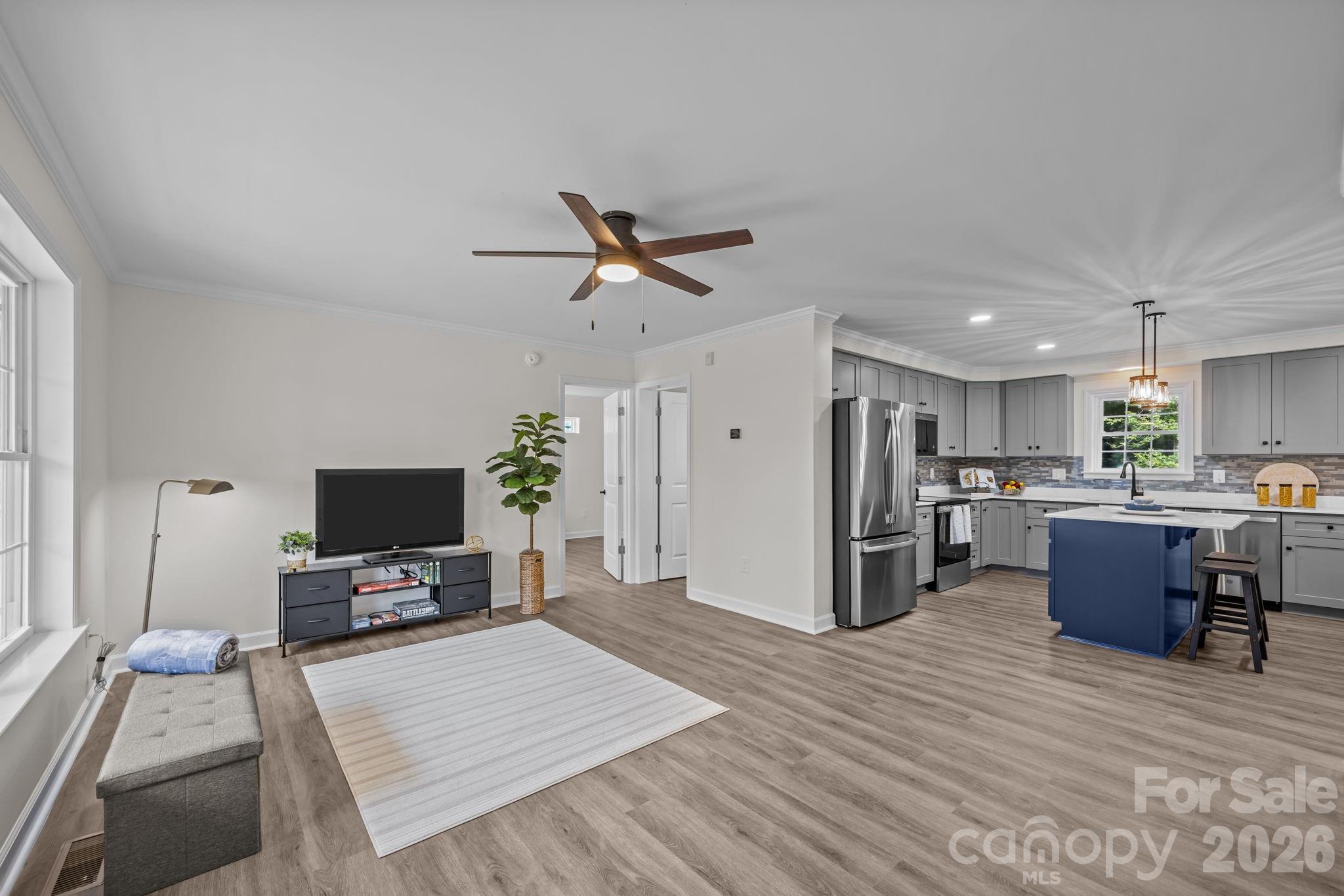 215 McCoy Cove