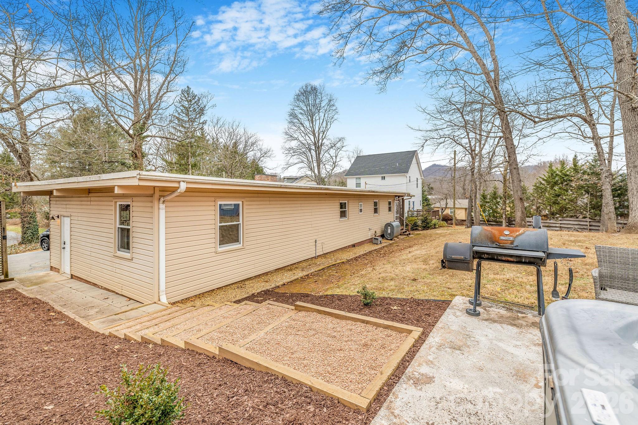 96 Oak Hill Road