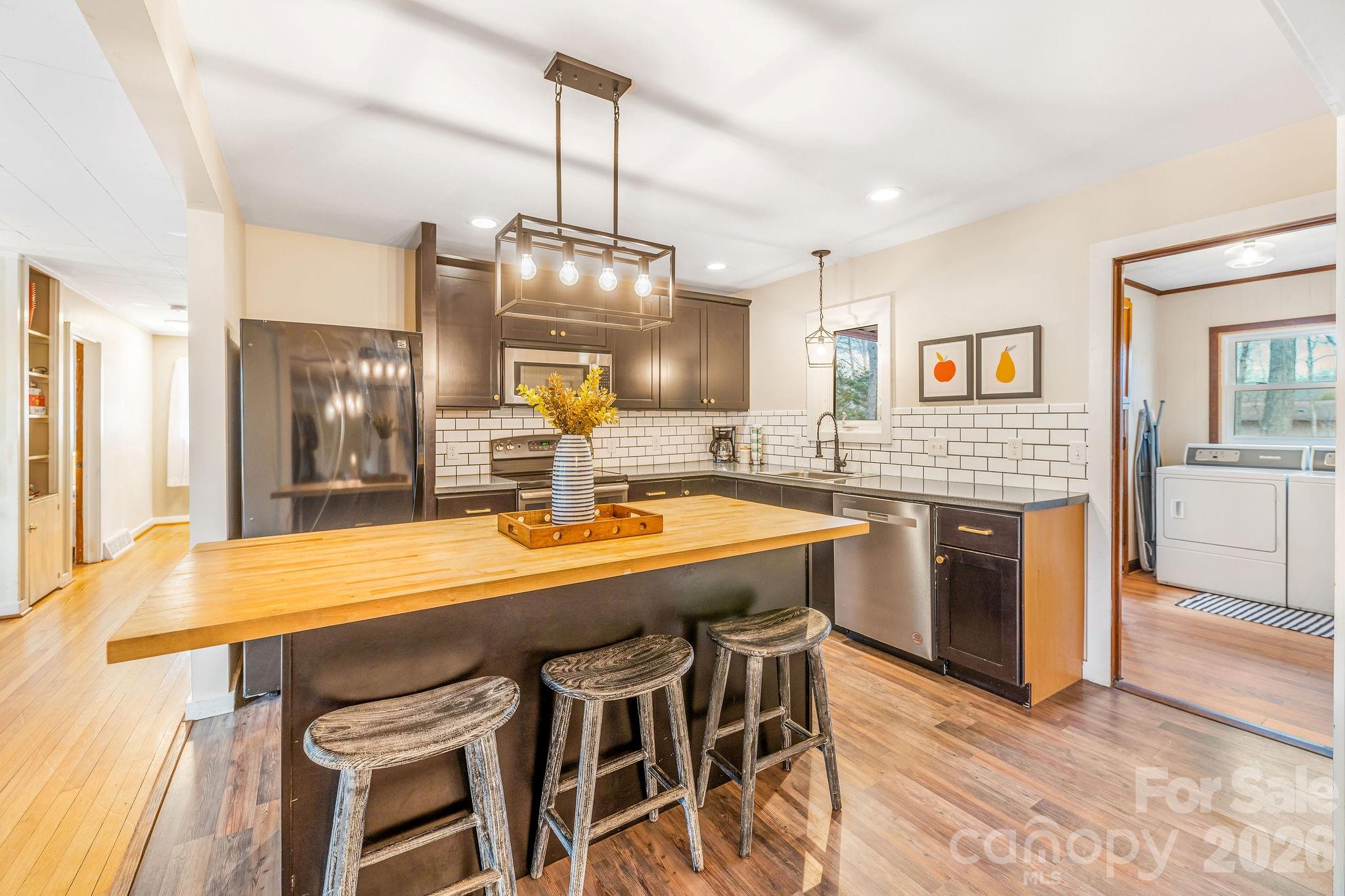 96 Oak Hill Road