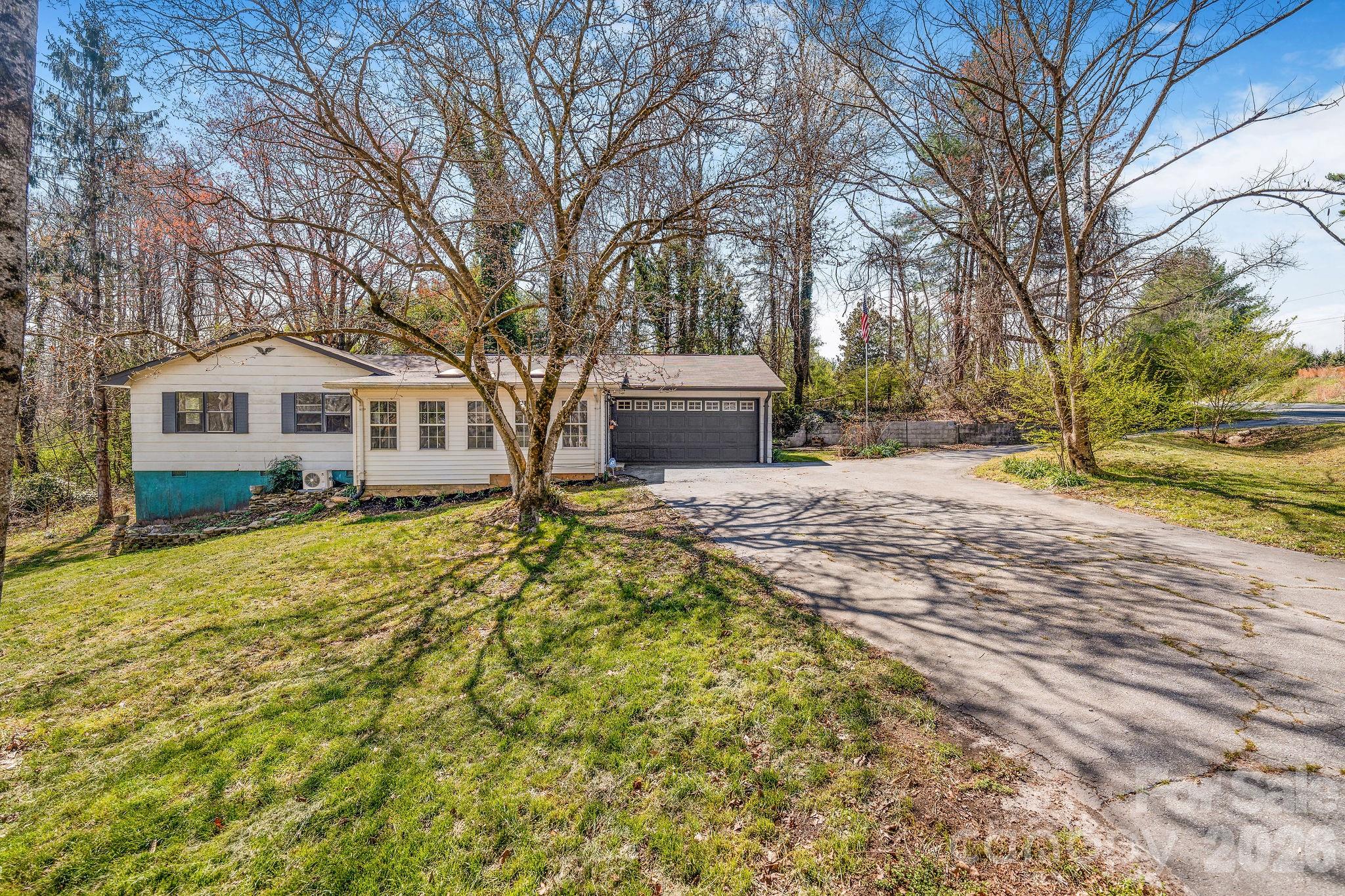 18 Peaceful Valley Lane