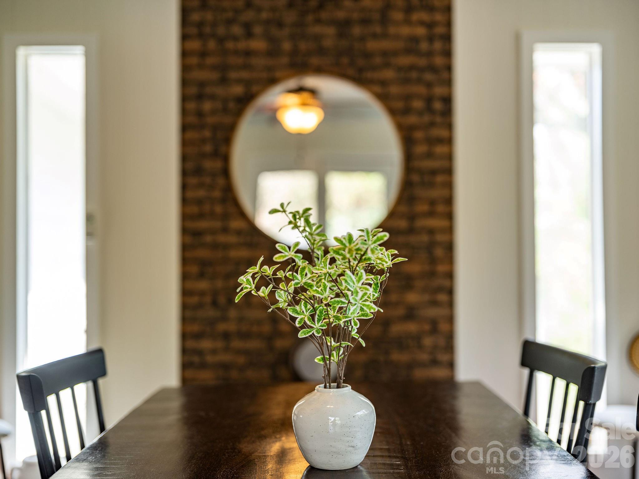 18 Peaceful Valley Lane