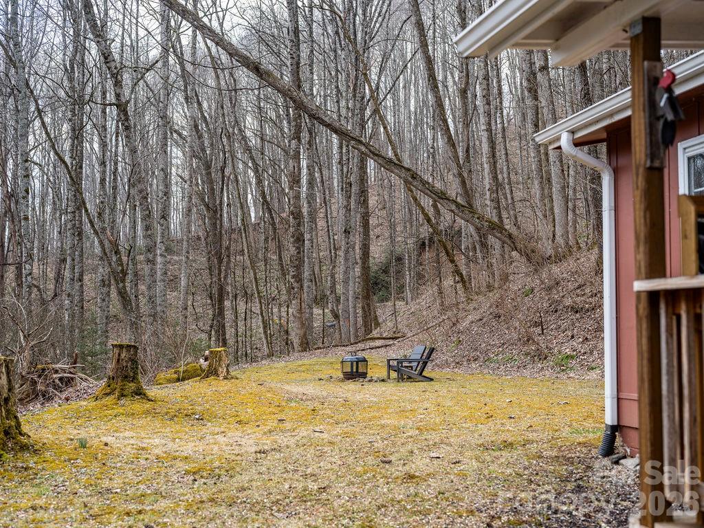 355 East View Road