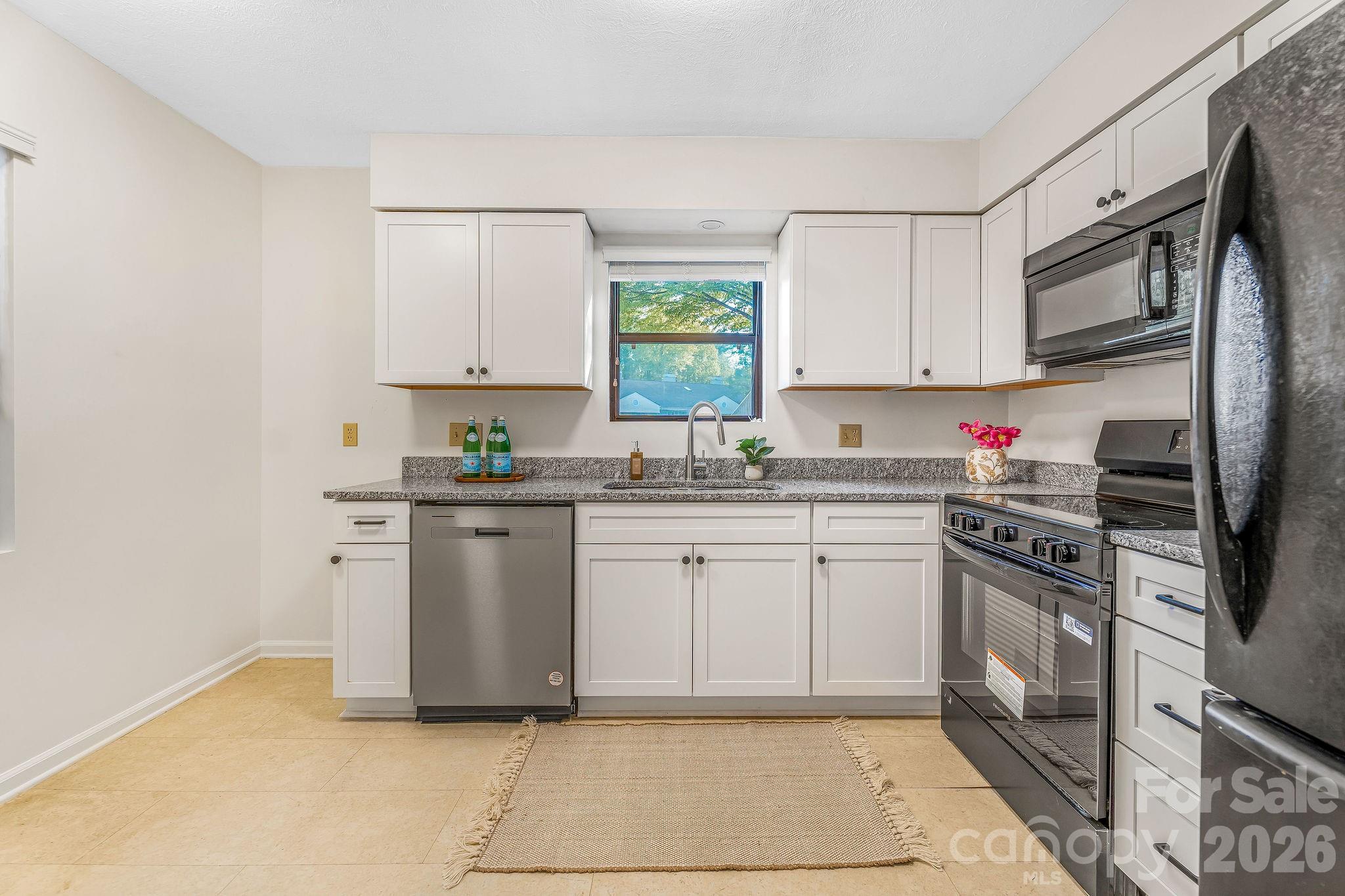 1801 Abbey Circle