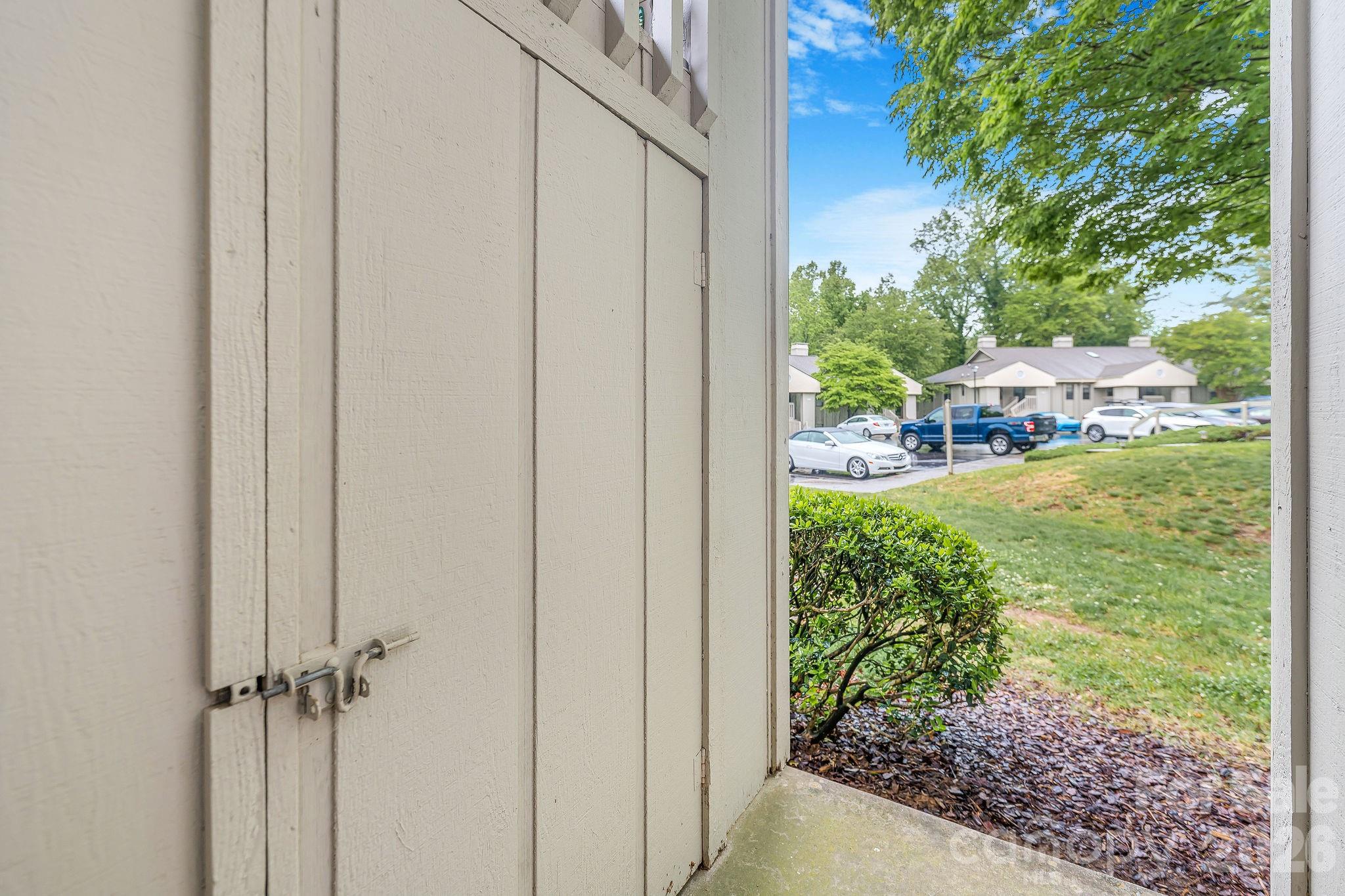 1801 Abbey Circle