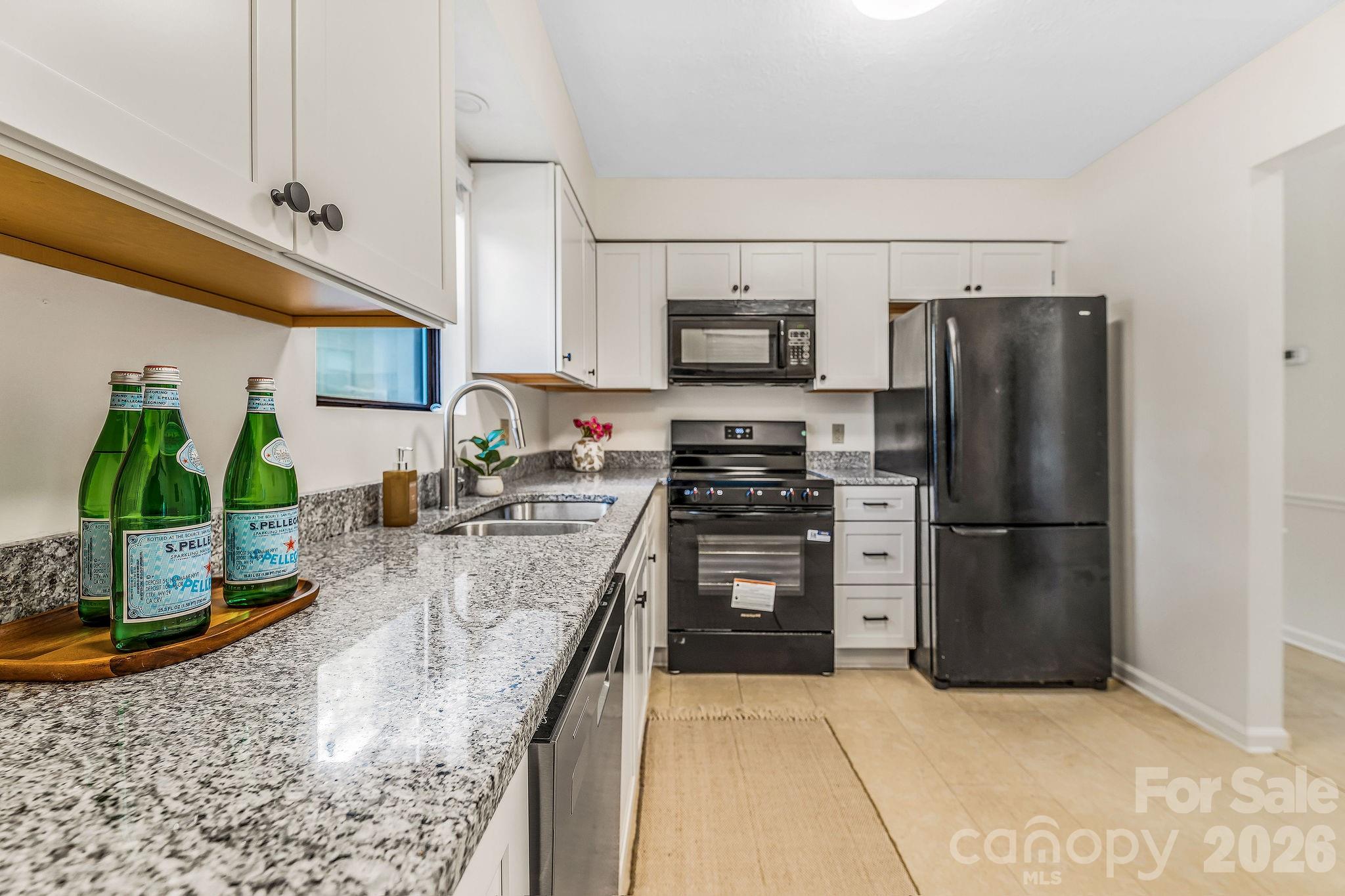 1801 Abbey Circle