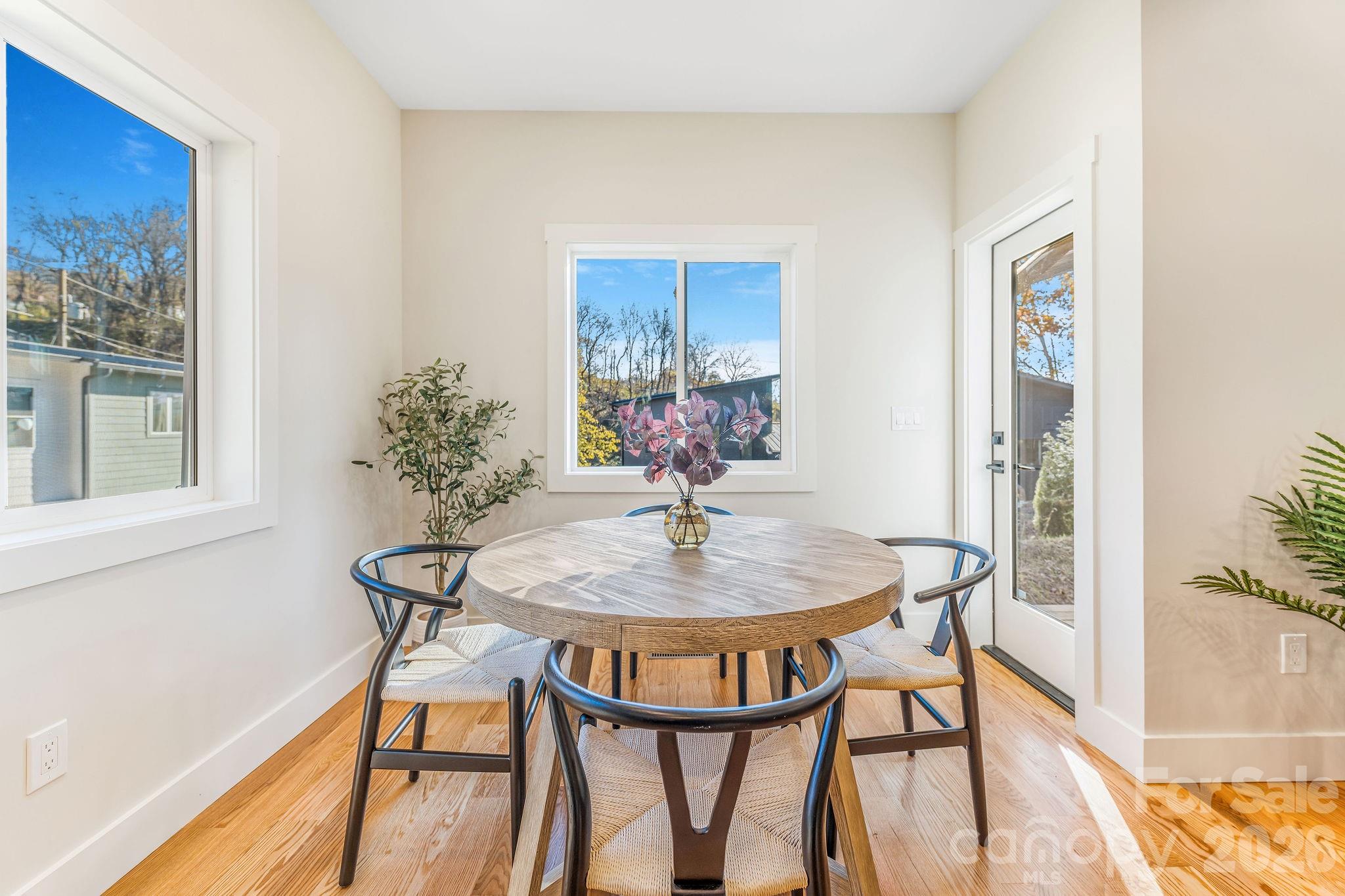 67 Crestfield Avenue