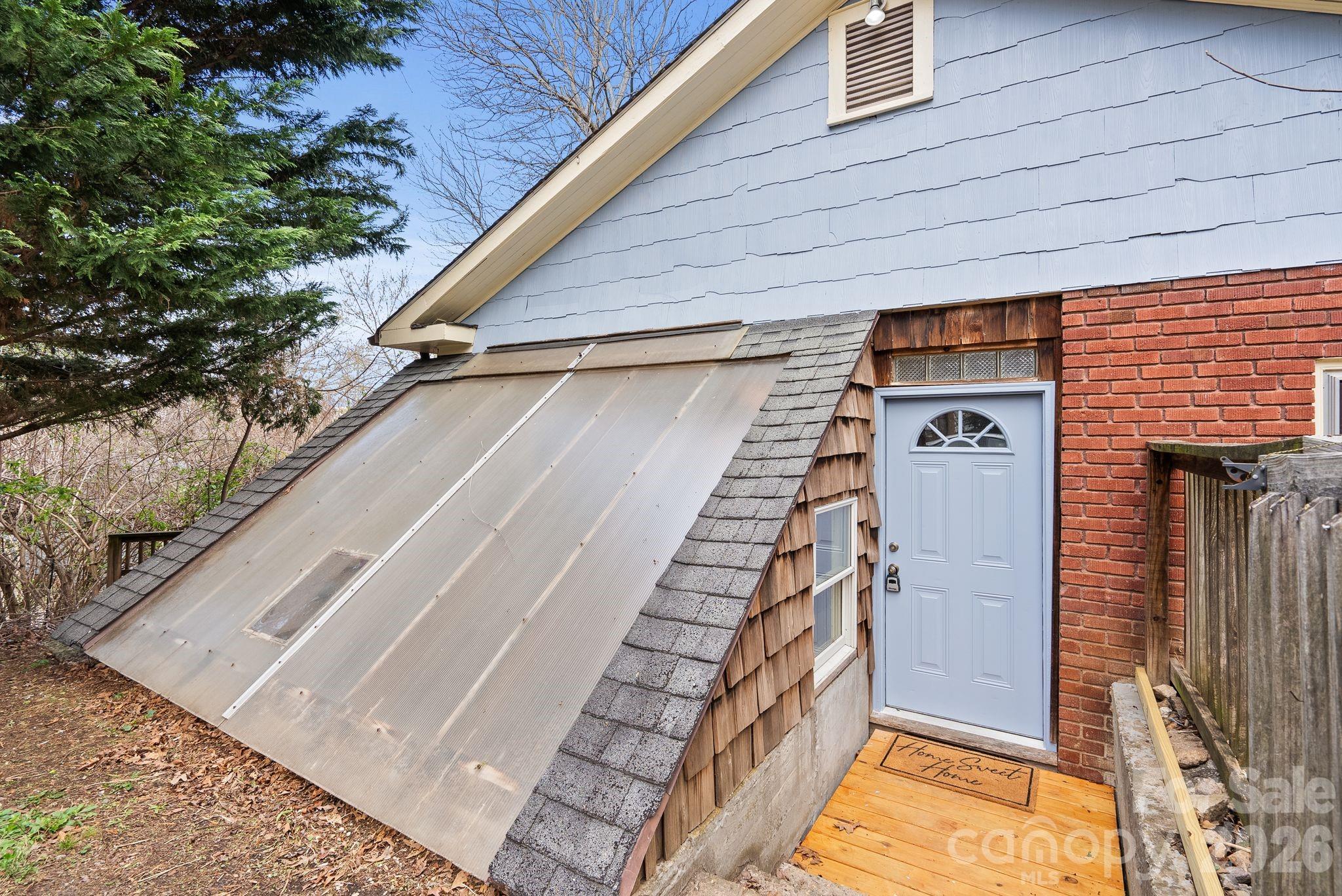 15 Conestee Place