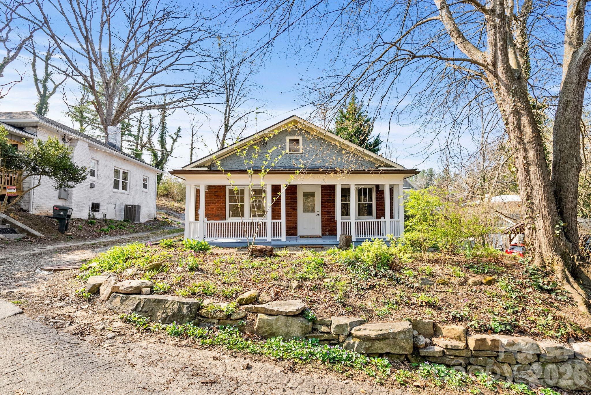 15 Conestee Place