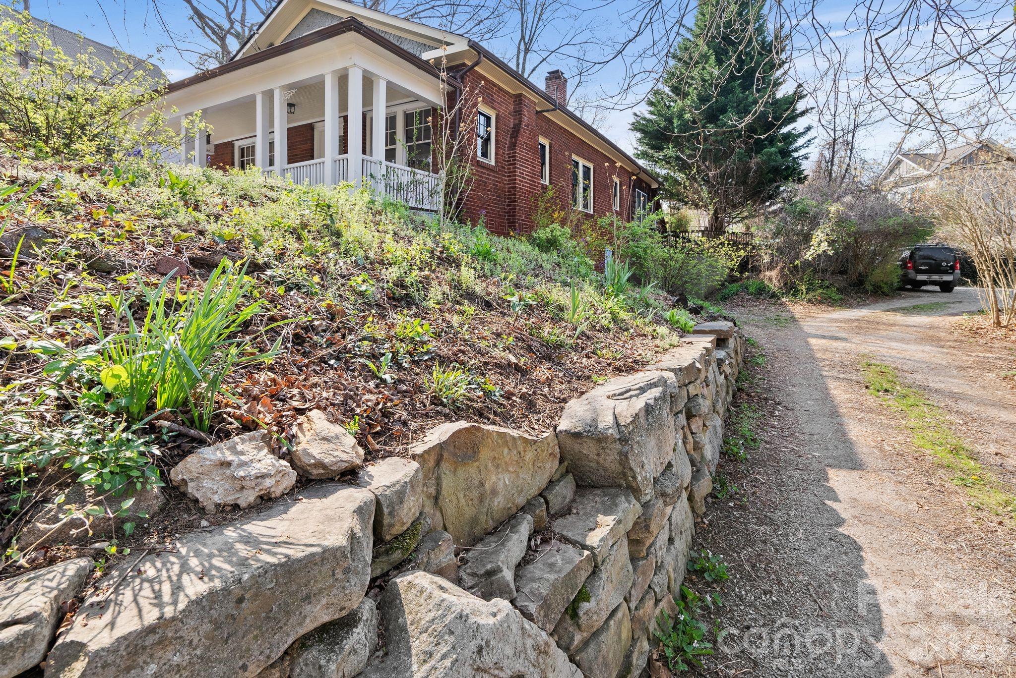 15 Conestee Place
