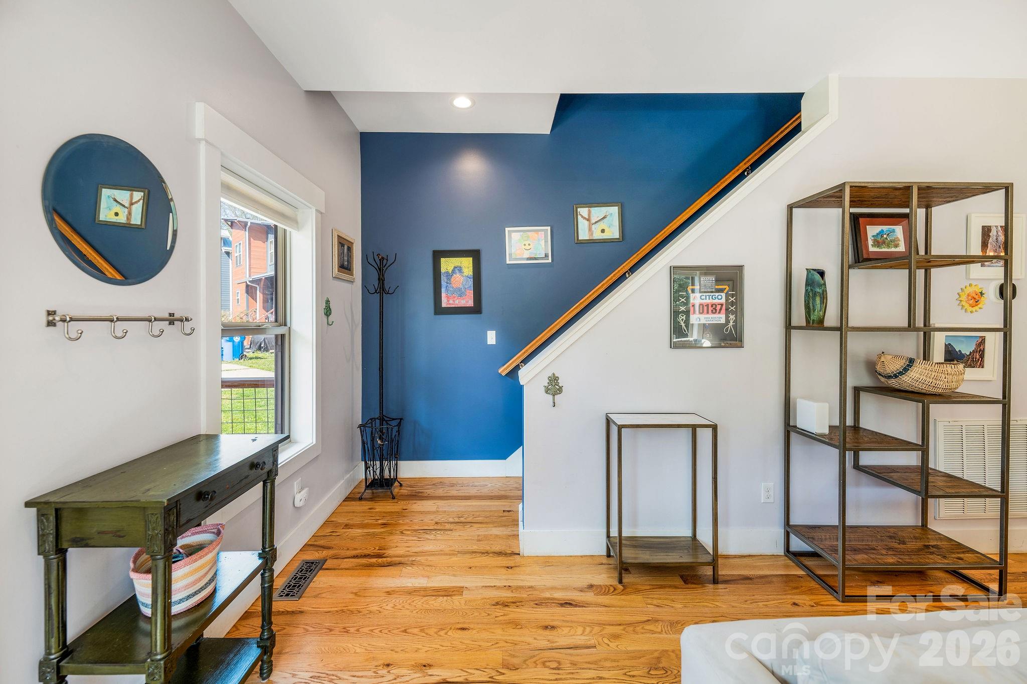 156 Bradley Street