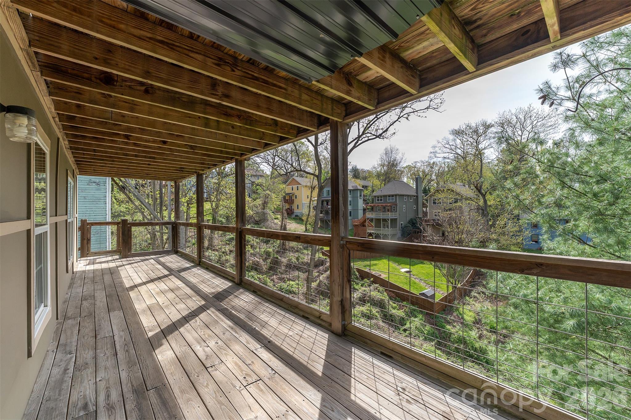 101 Courtland Avenue